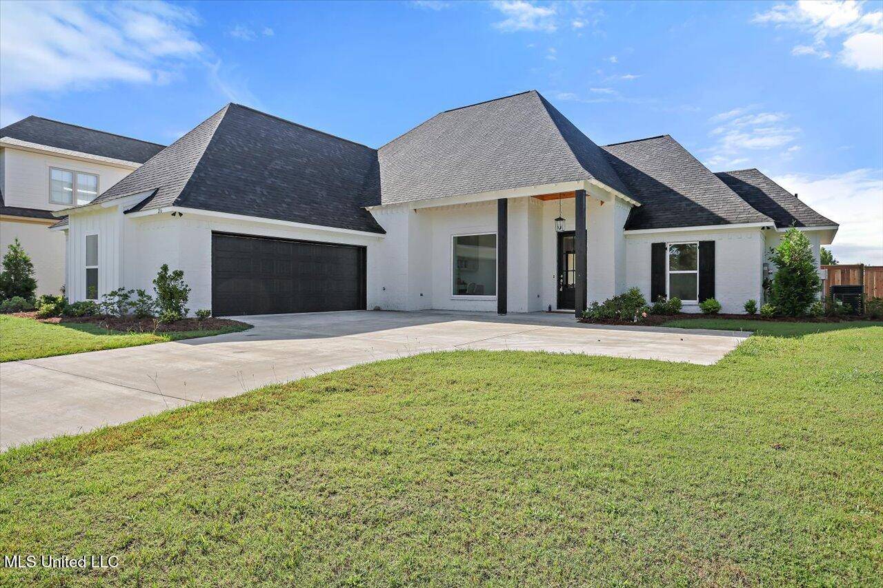 Madison, MS 39110,216 Northshore Place
