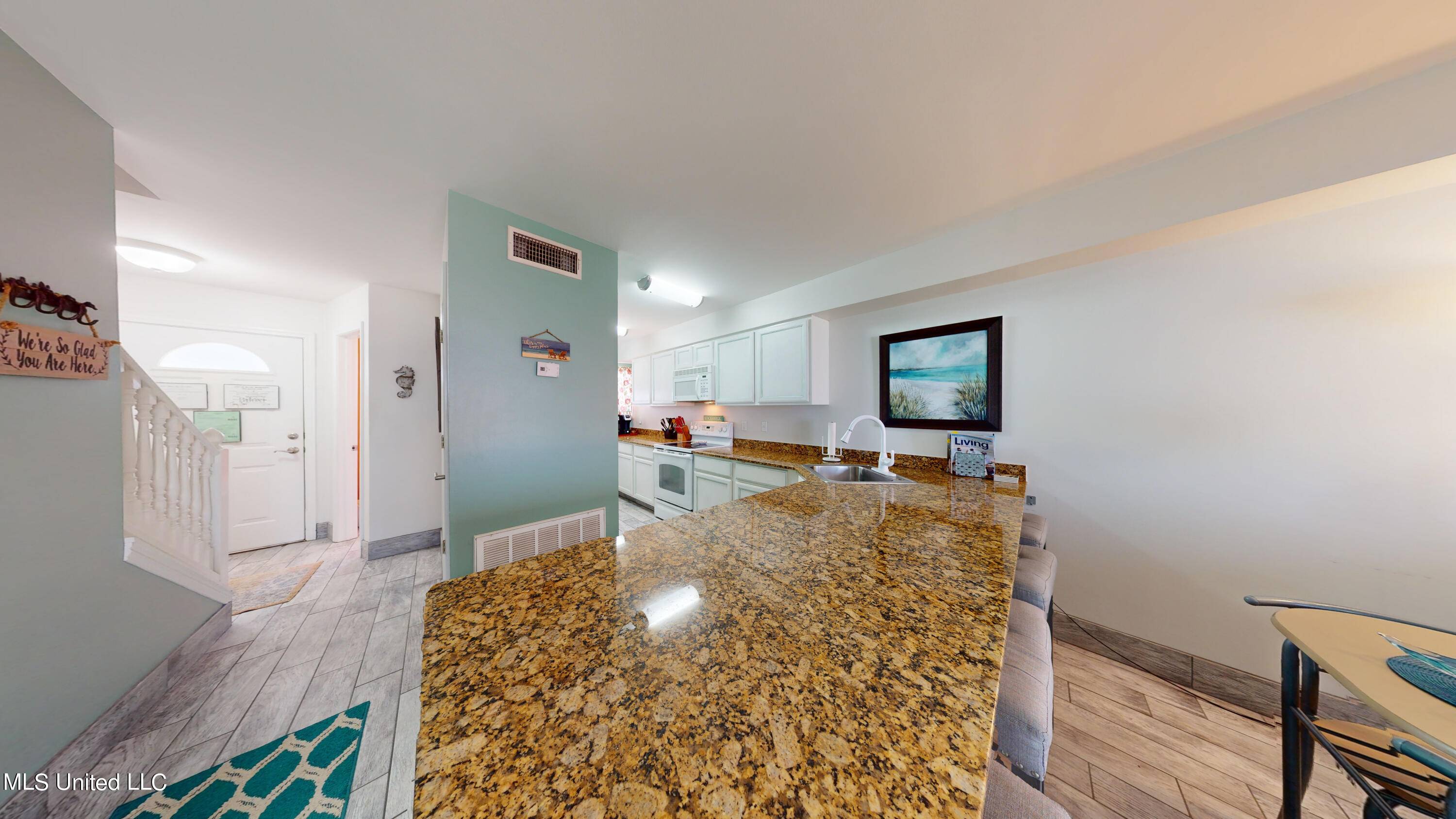 Biloxi, MS 39531,1664 Beach Boulevard #151