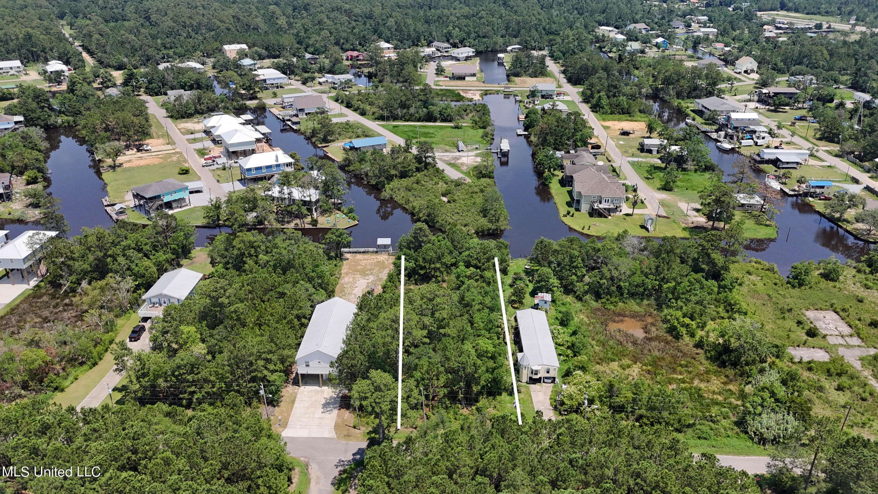 Bay Saint Louis, MS 39520,10036 E Bayou View Drive