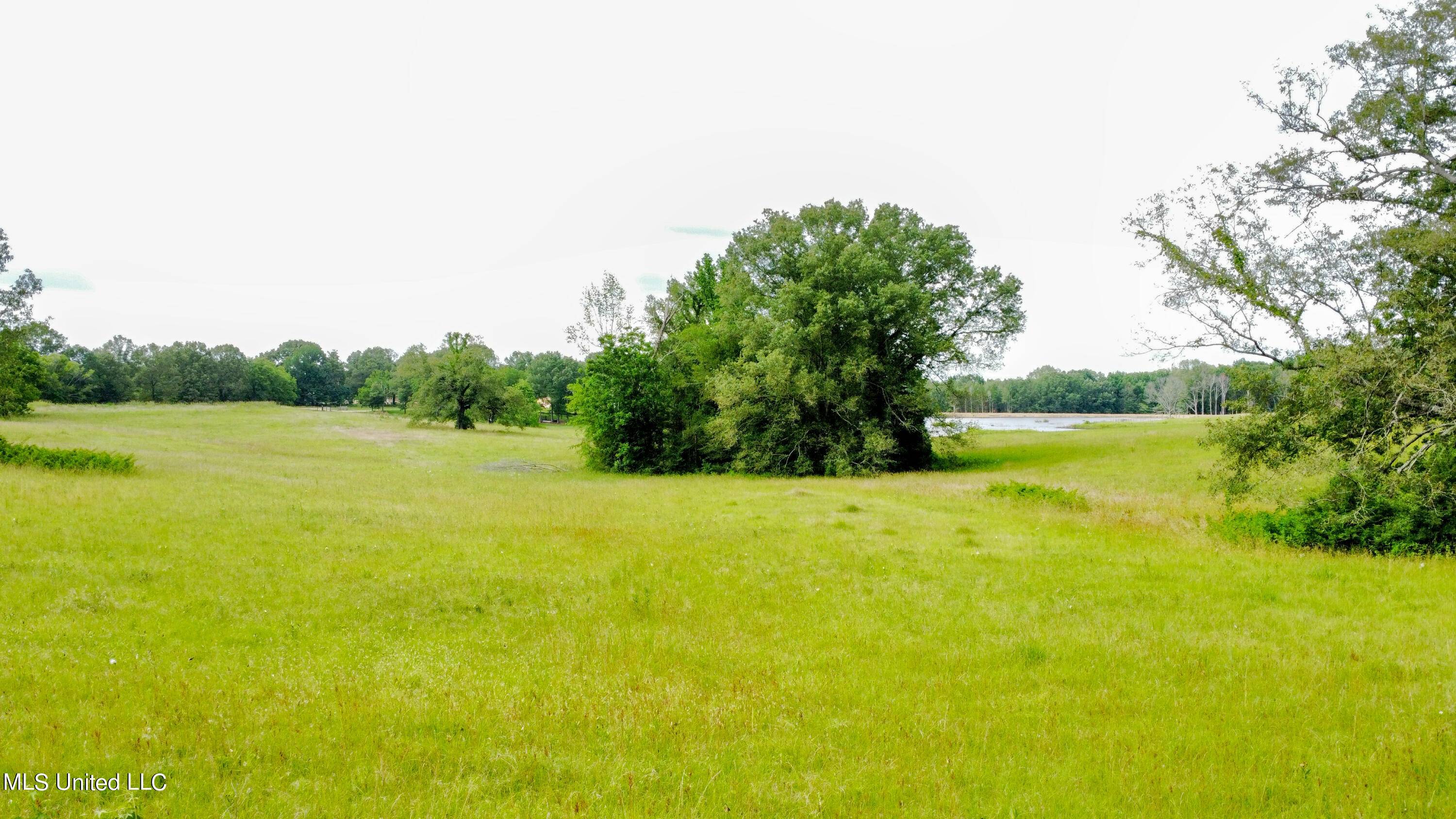 Clinton, MS 39056,4820 Clinton Tinnin Road