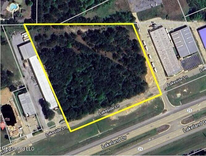 Flowood, MS 39232,615 Lakeland Drive