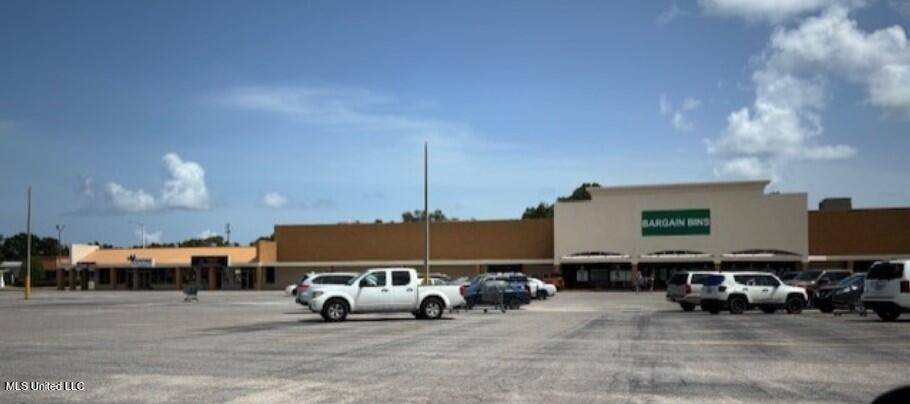 Biloxi, MS 39532,2363 E Pass Road