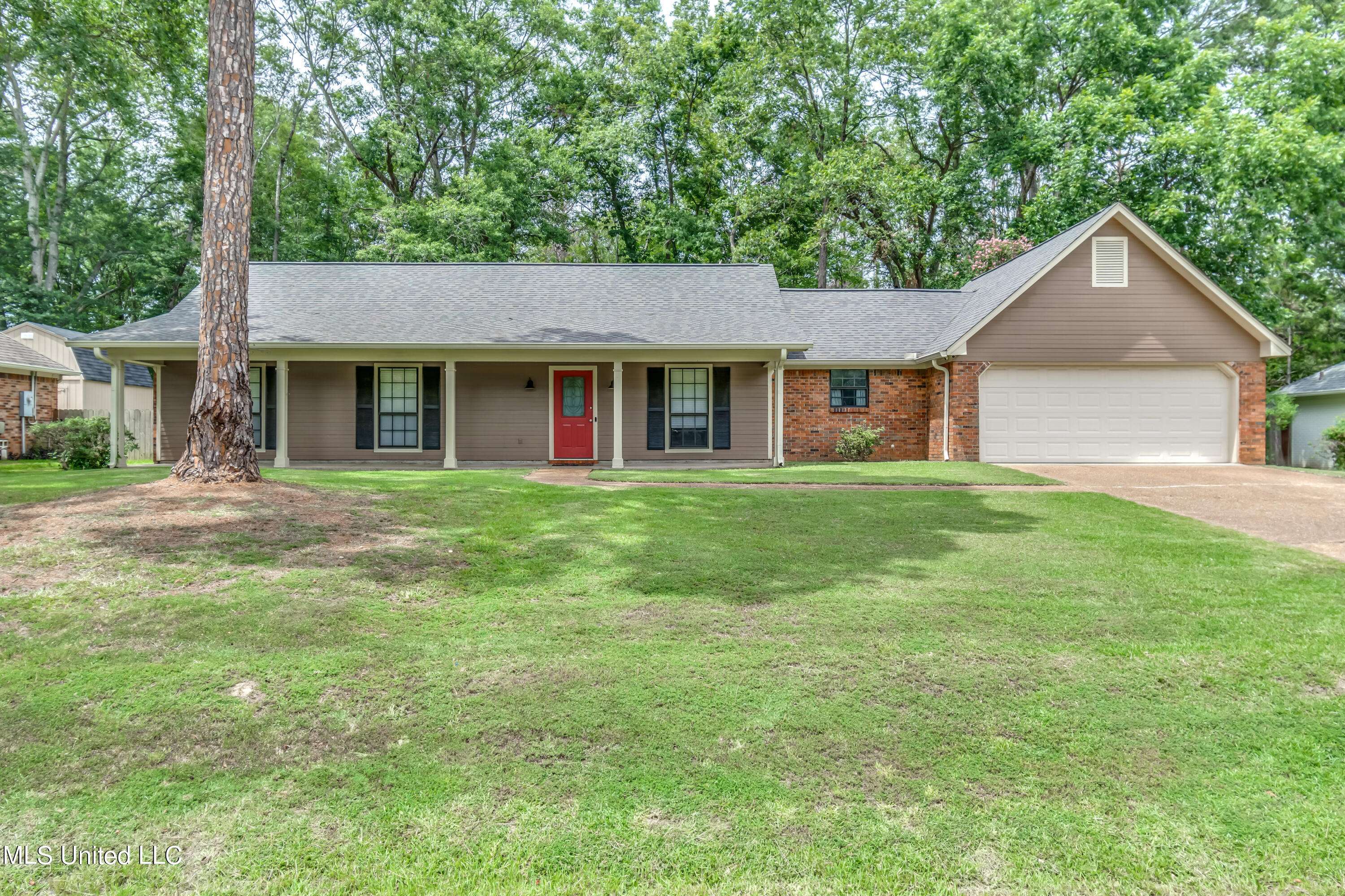 Madison, MS 39110,127 Sumac Drive