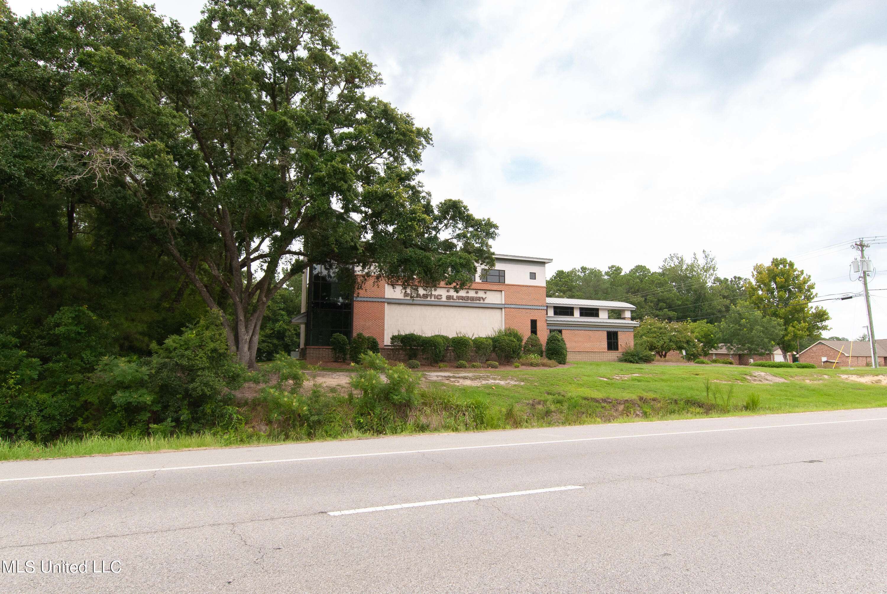 Ocean Springs, MS 39564,W Bienville Highway