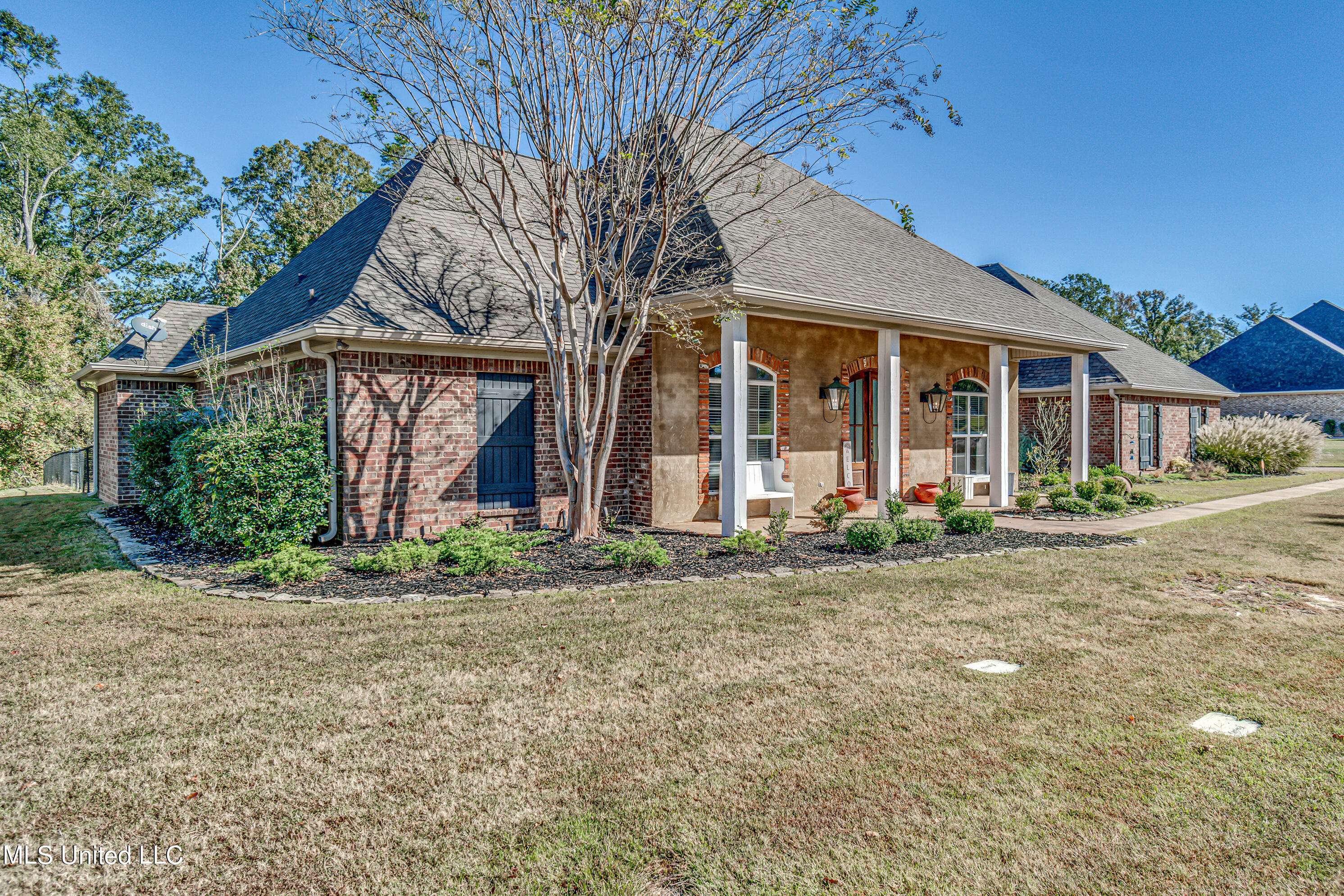 Pearl, MS 39208,1006 Longwood Place