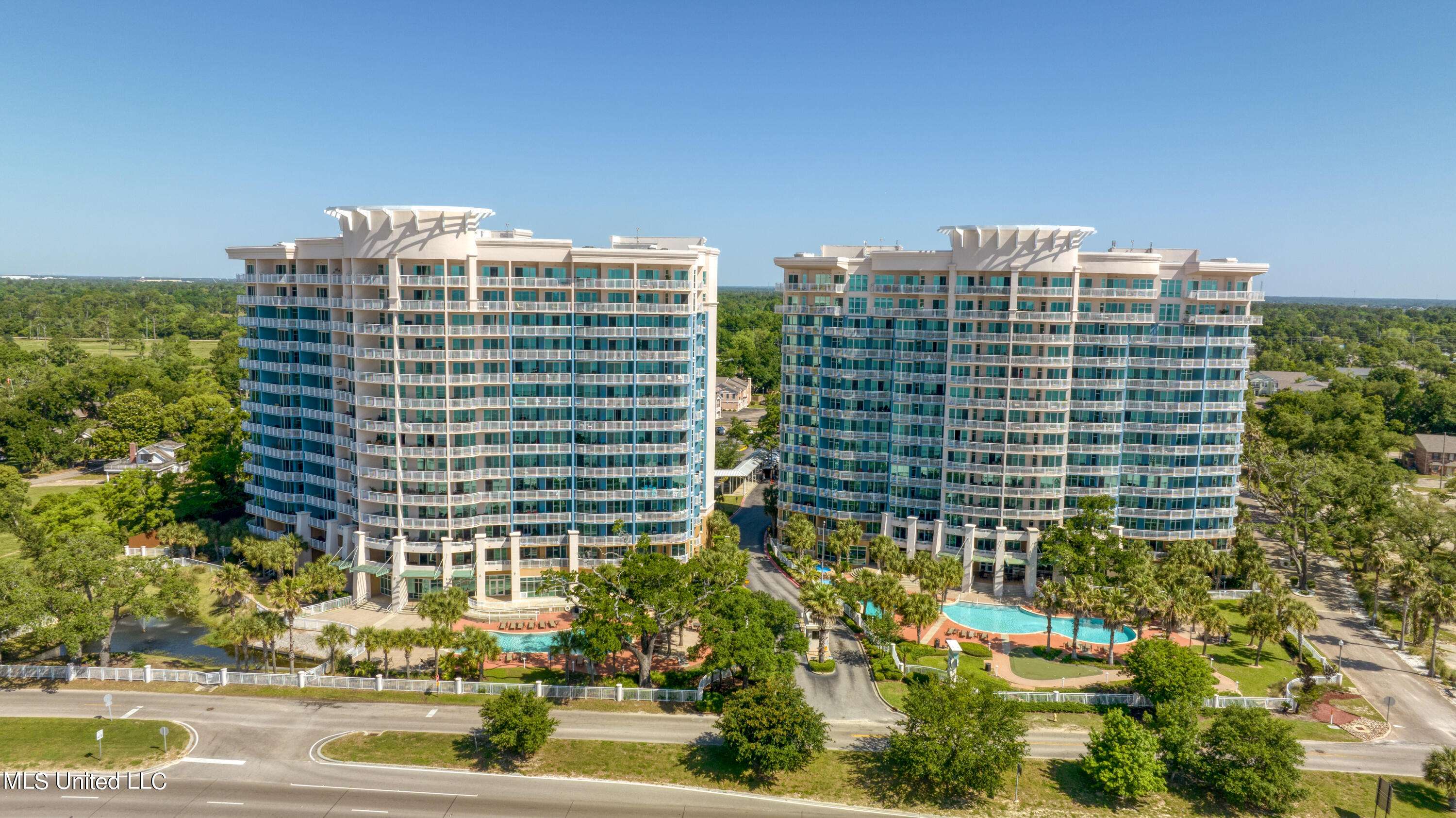 Gulfport, MS 39507,2230 Beach Drive #203