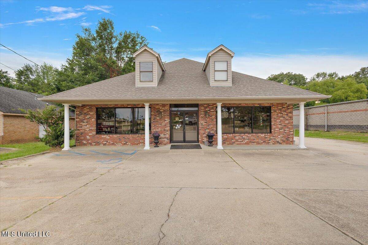 Clinton, MS 39056,606 Springridge Road