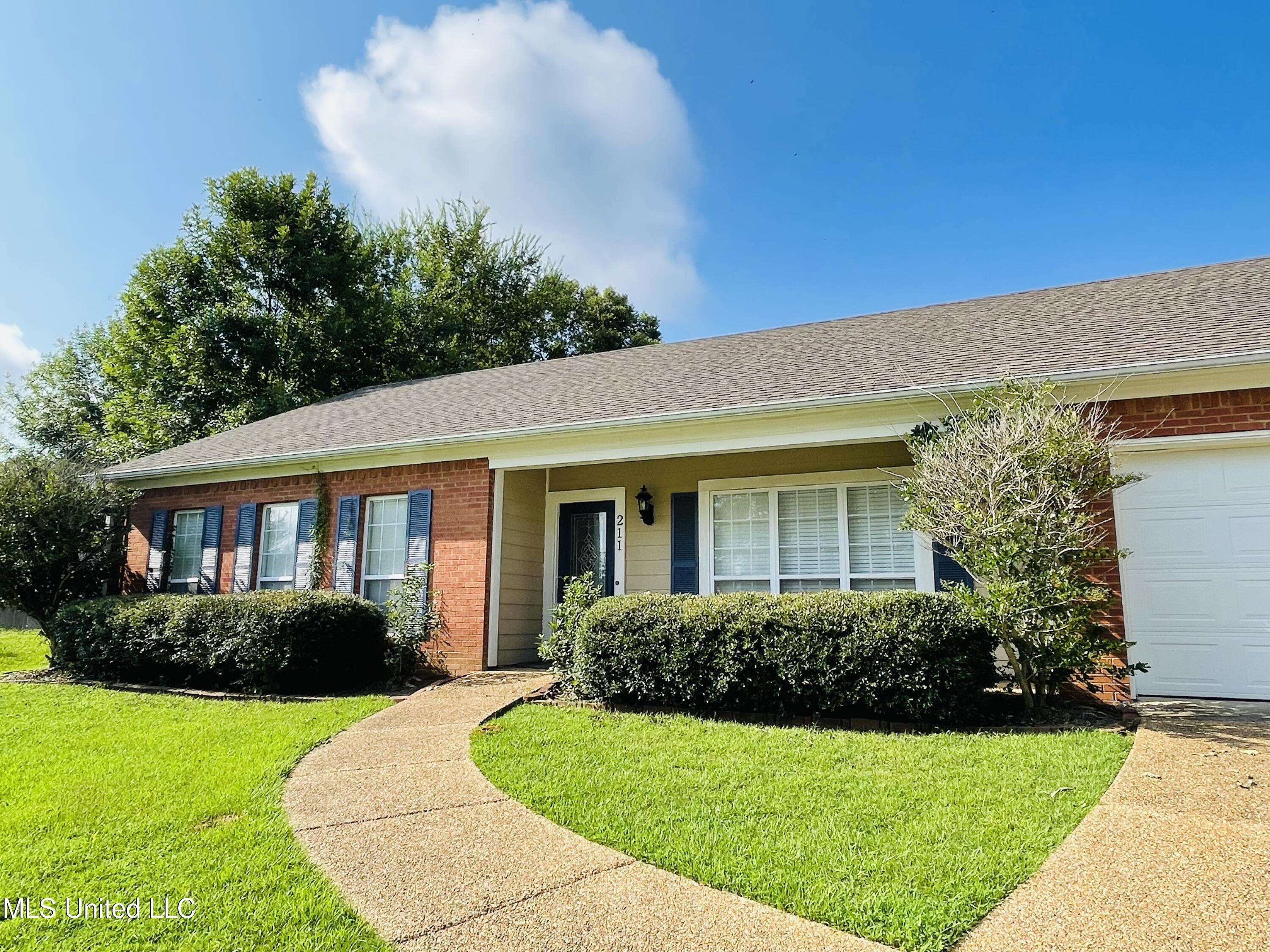 Brandon, MS 39042,211 Pecan Circle