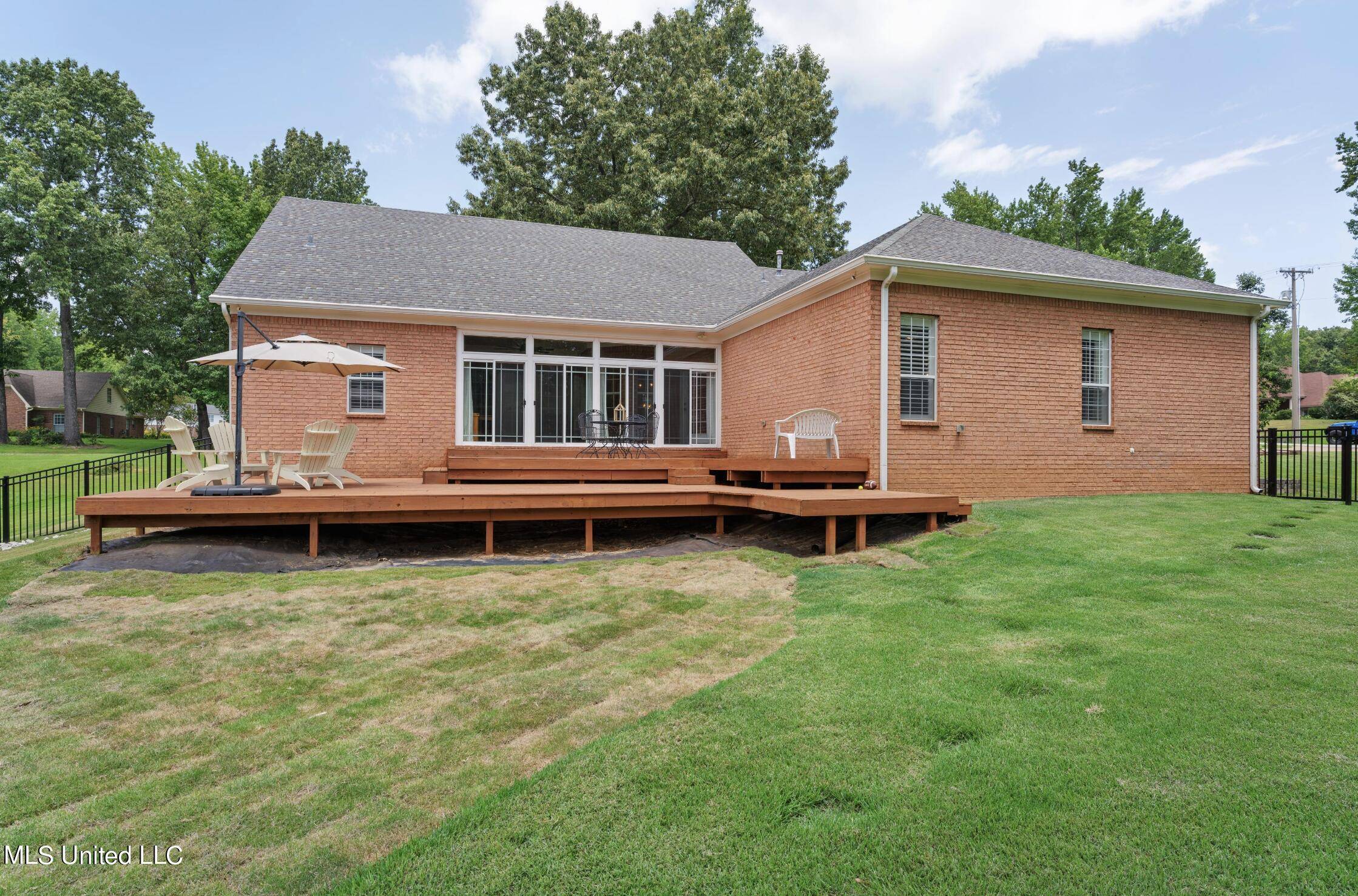 Horn Lake, MS 38637,2005 Wood Hill Drive