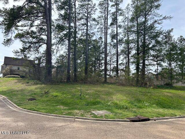 Jackson, MS 39211,Eastparke Cove