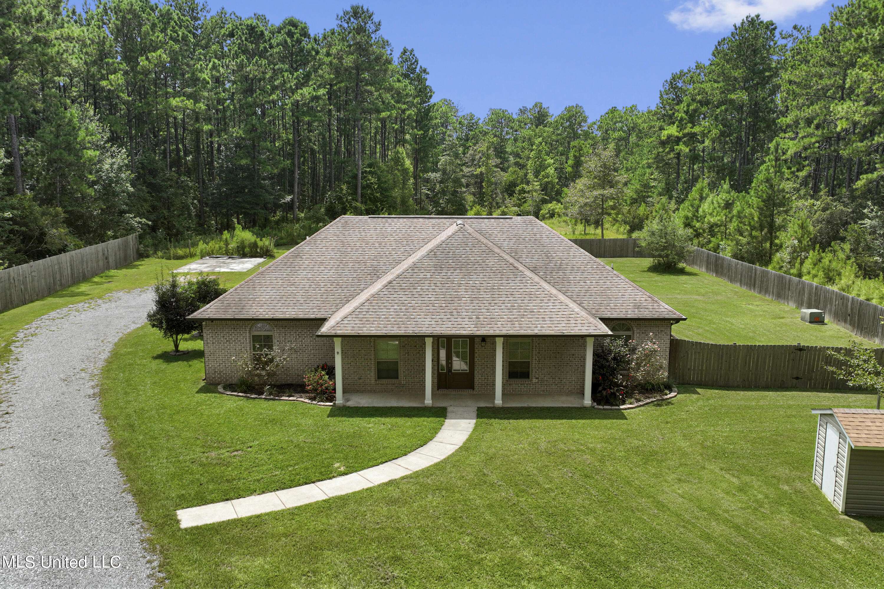 Vancleave, MS 39565,13011 Desoto Bluff Circle