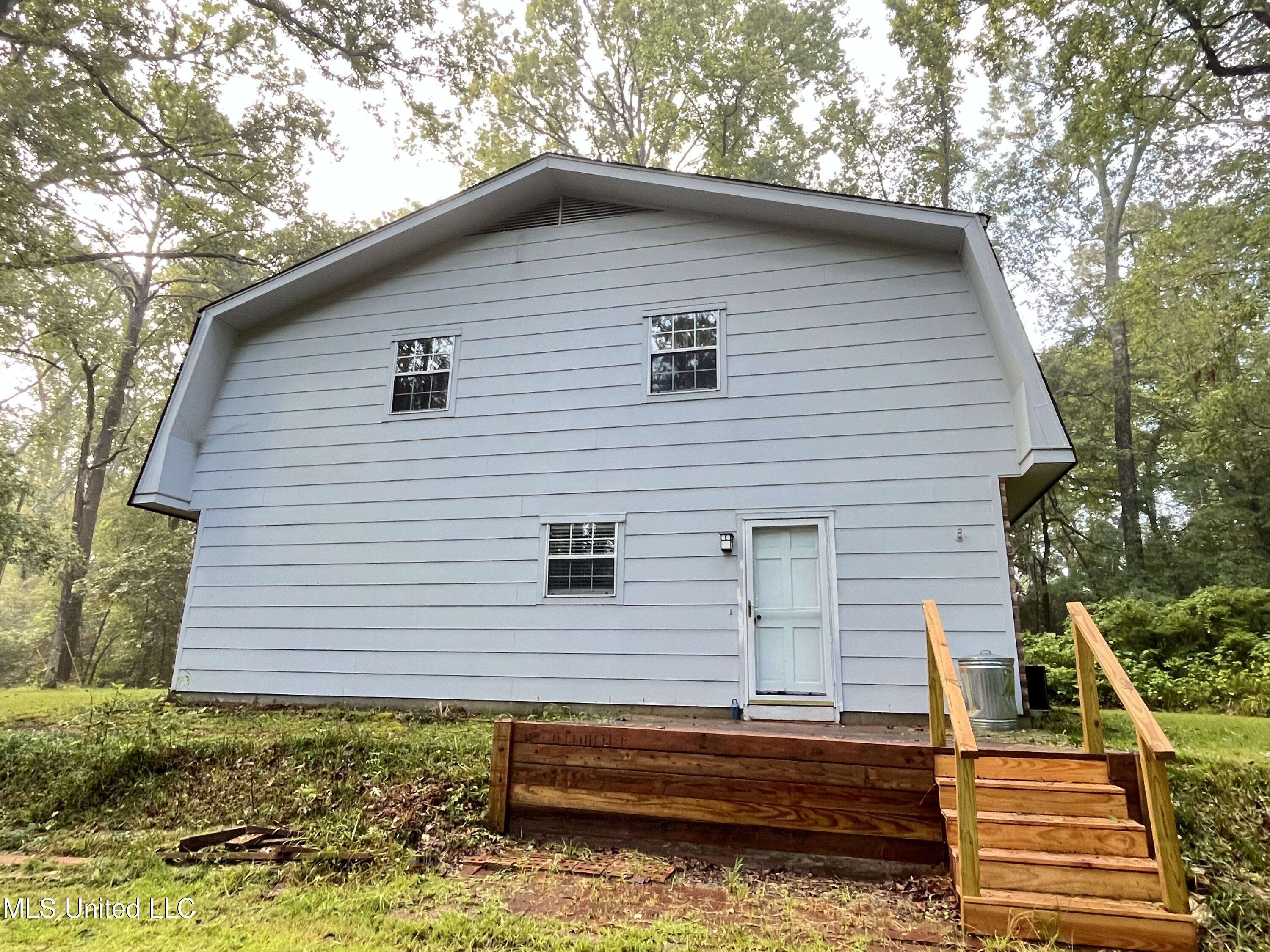 Florence, MS 39073,143 Timber Lane