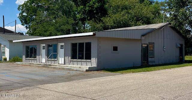 Wiggins, MS 39577,123 E College Avenue