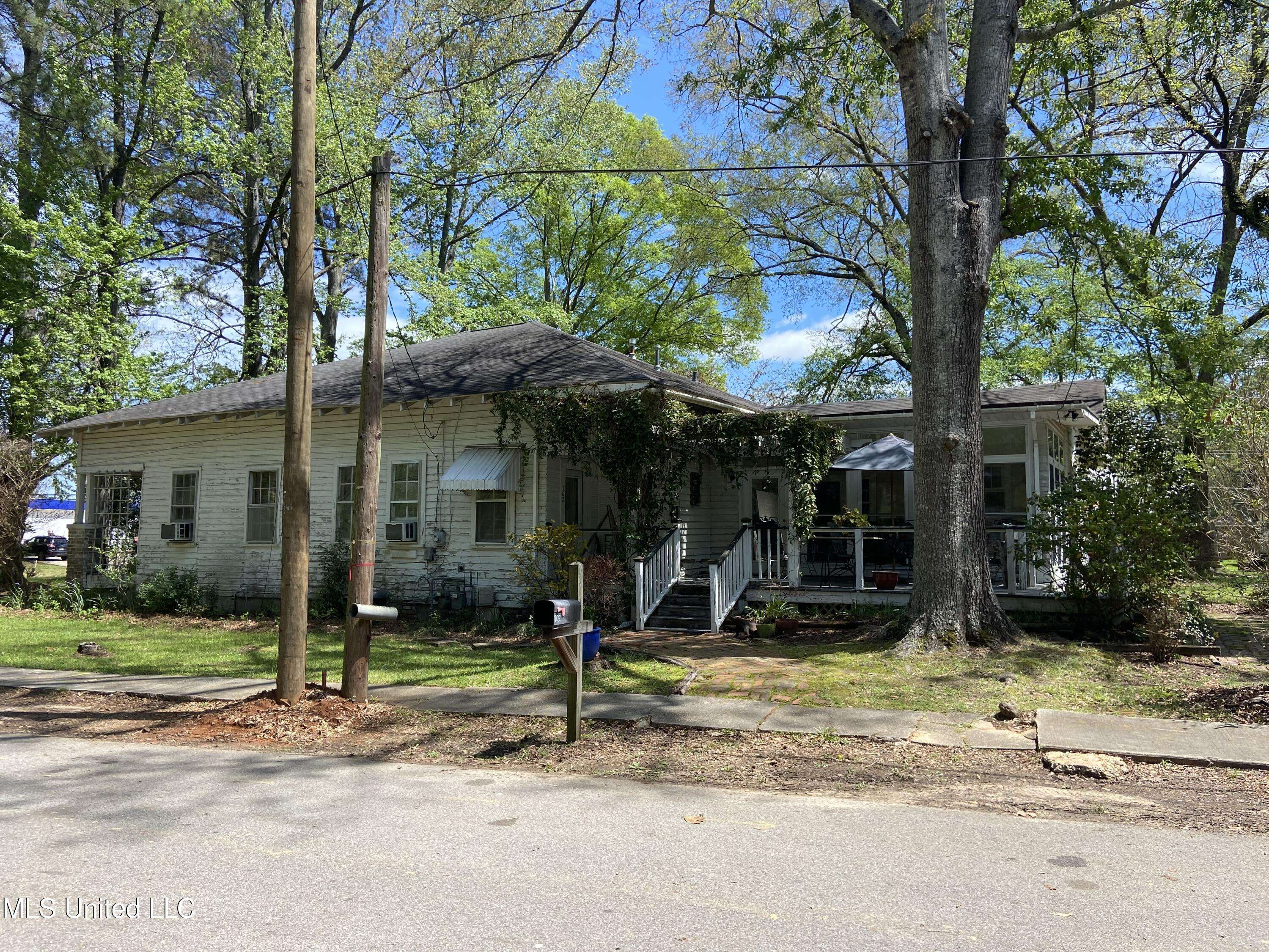 Union, MS 39365,702 E Jackson Road