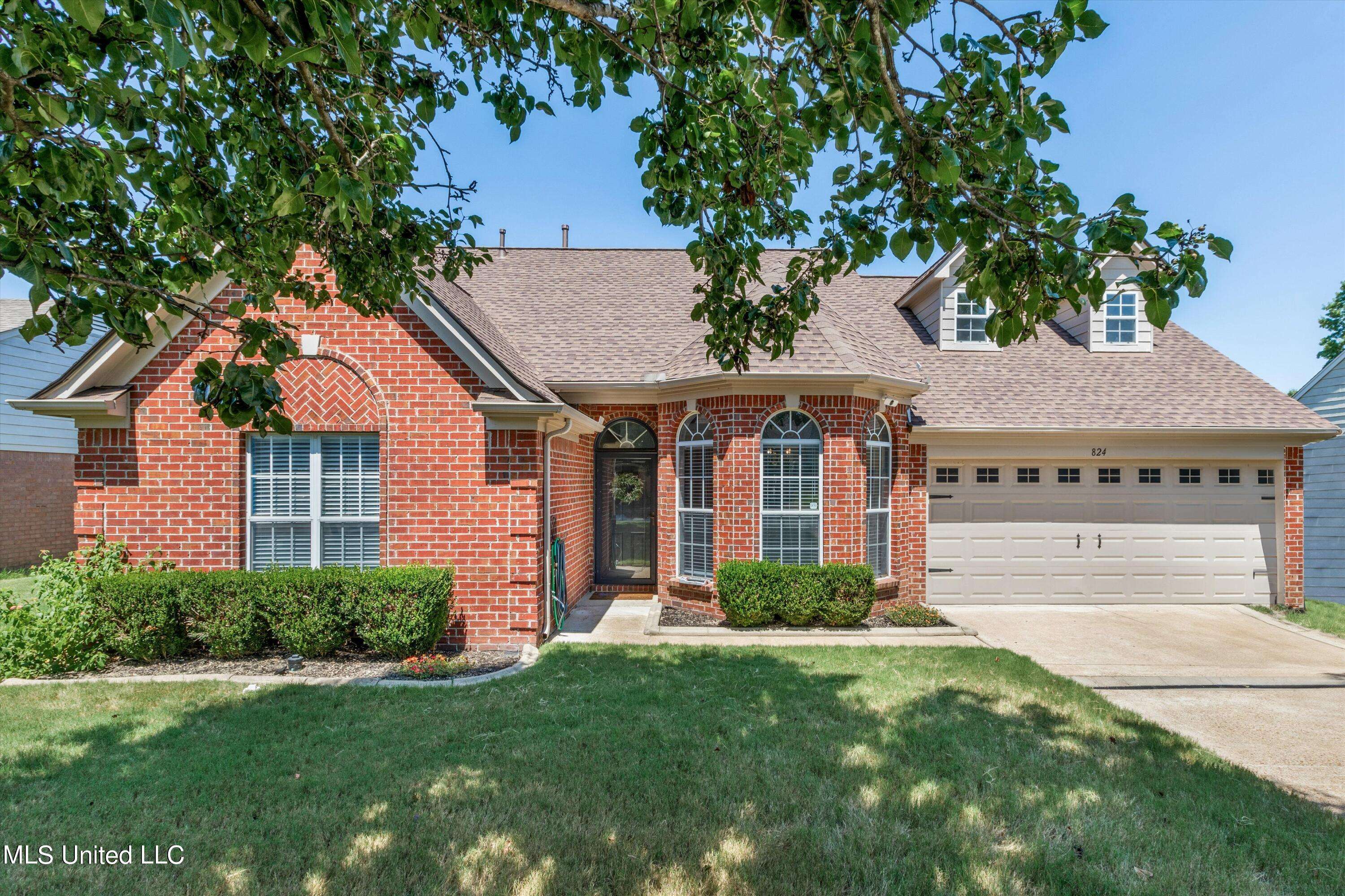 Southaven, MS 38672,824 Lakemont Drive