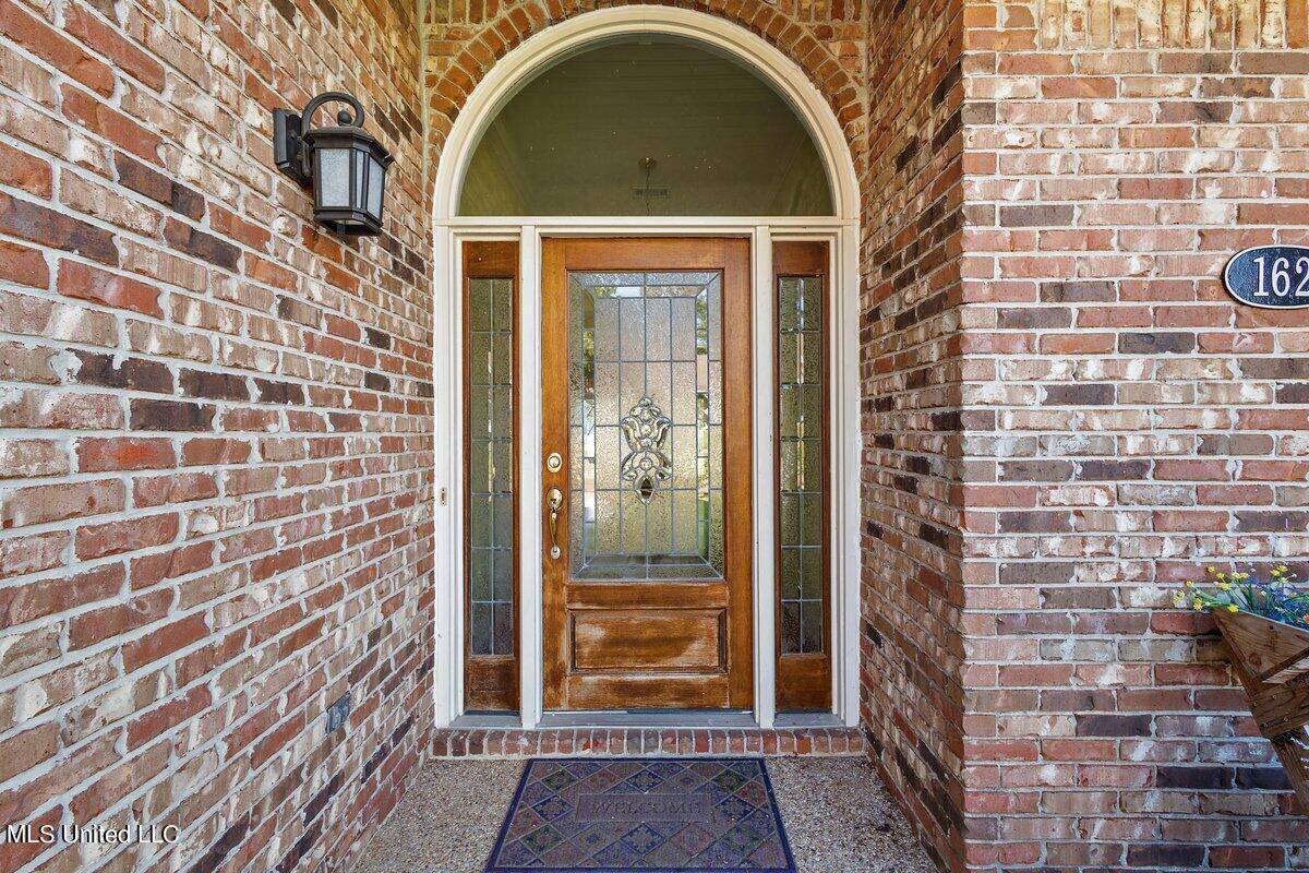 Brandon, MS 39047,162 Apple Blossom Drive