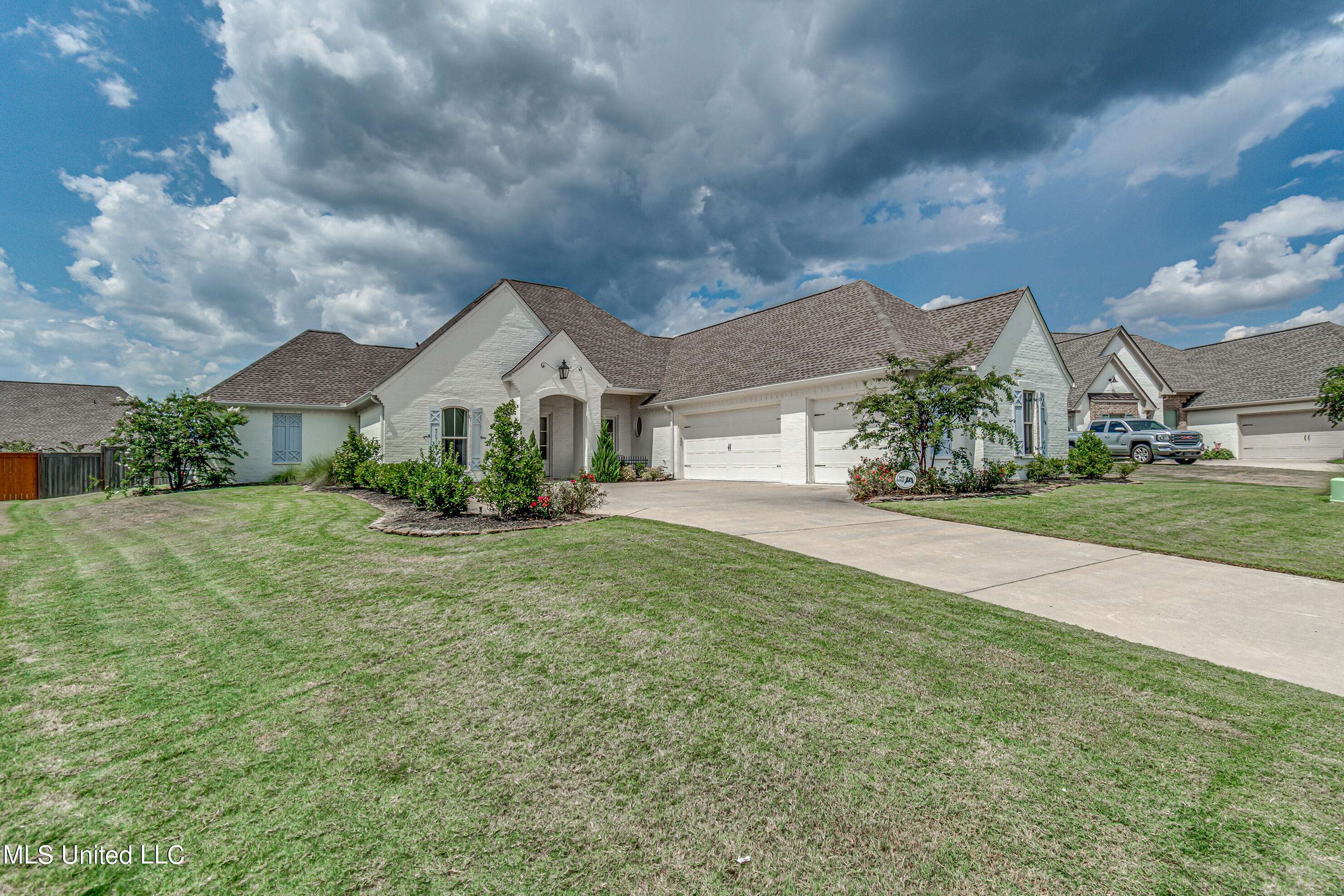 Brandon, MS 39047,507 Forest Glen Lane