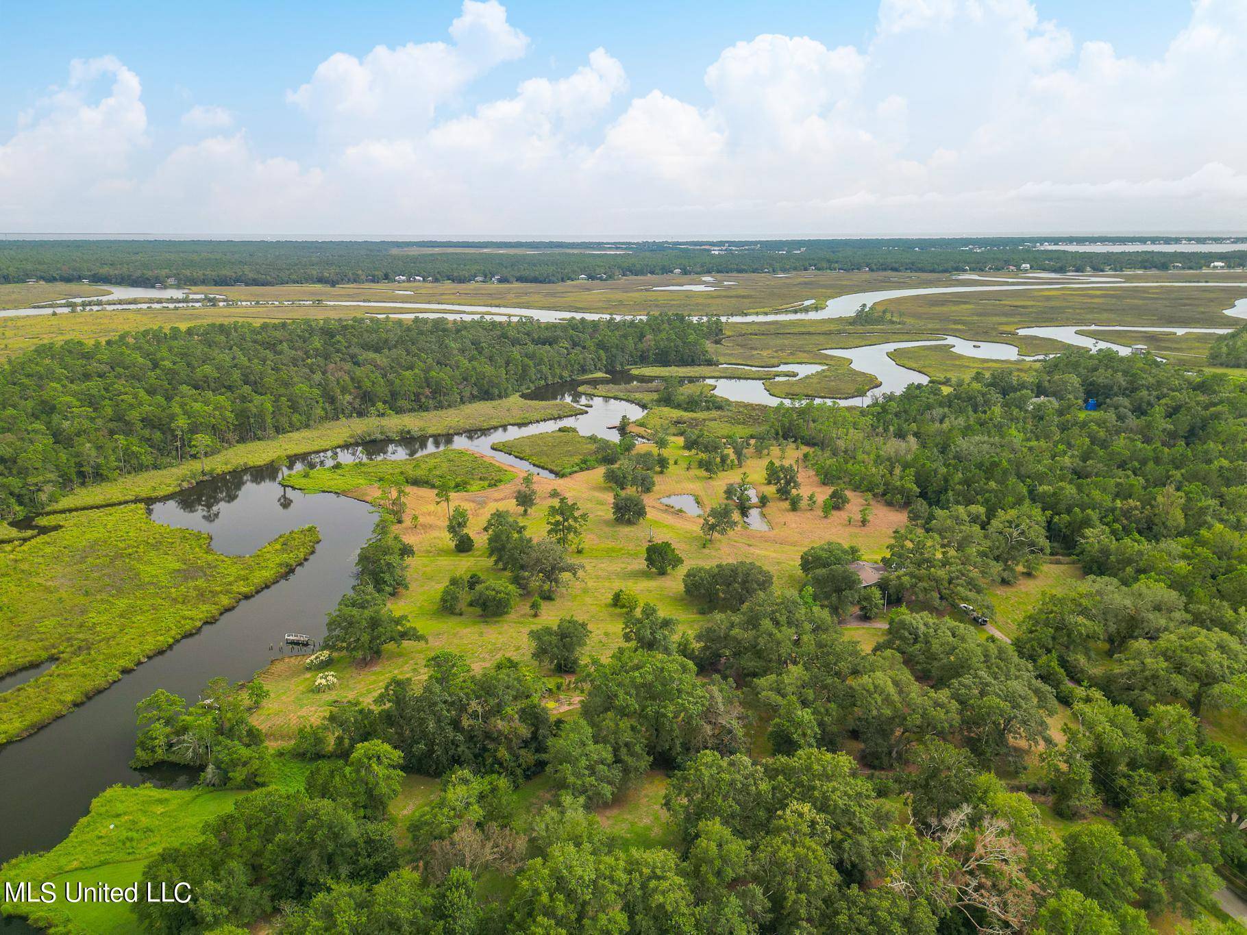 Pass Christian, MS 39571,6284 Bush Pavolini Road