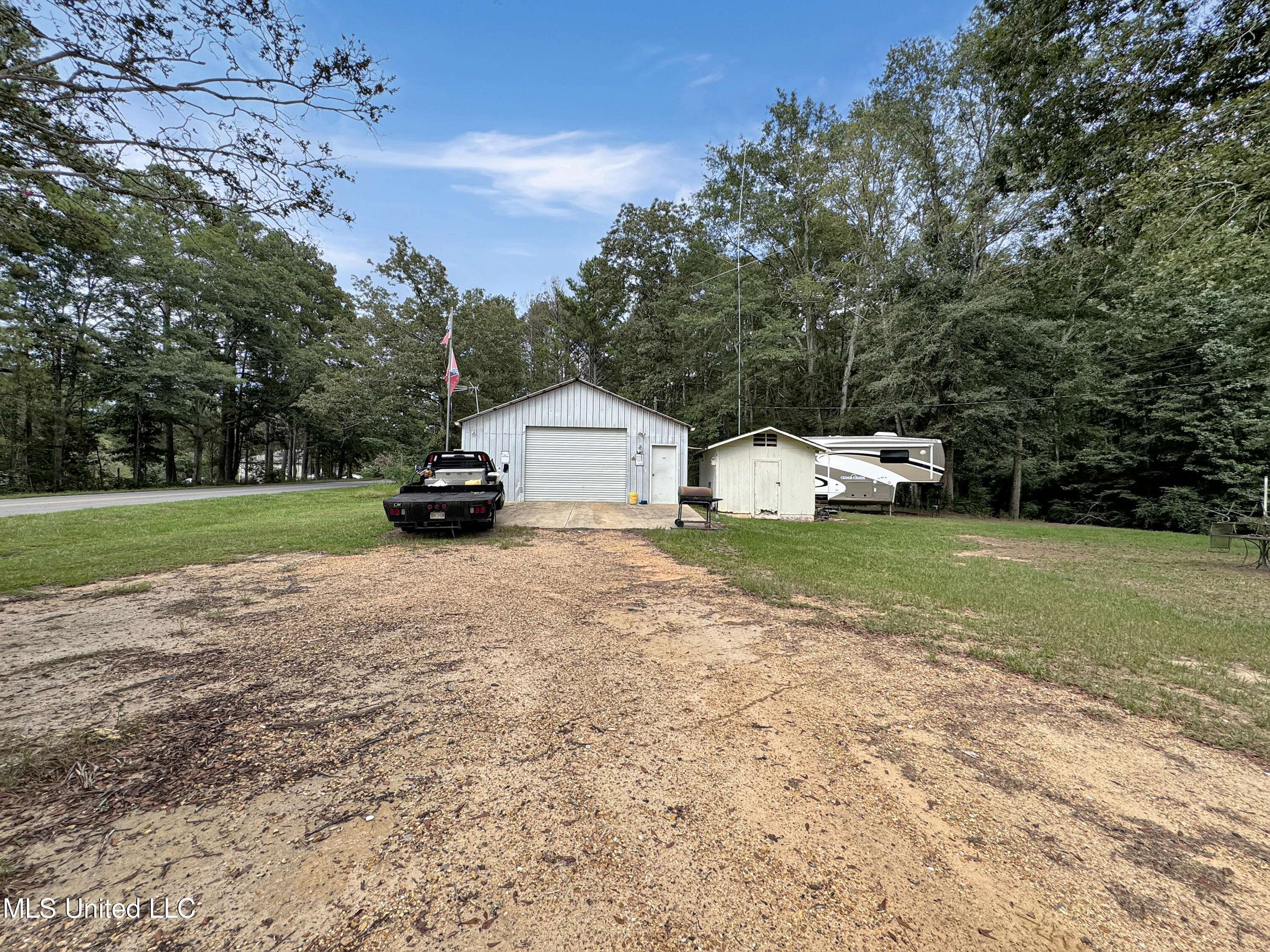 Magee, MS 39111,1583 Dry Creek Road