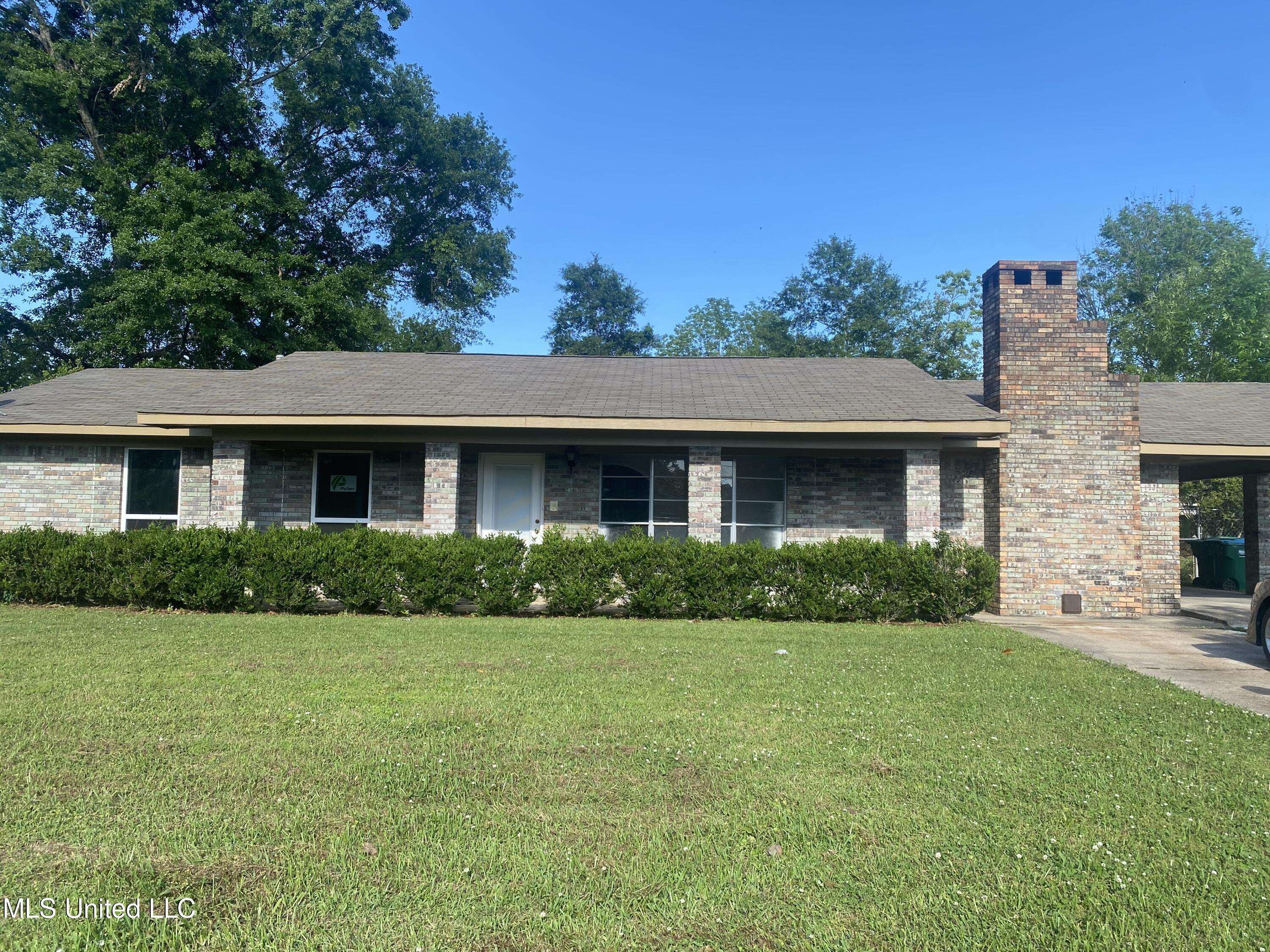Gulfport, MS 39501,4506 Wren Street