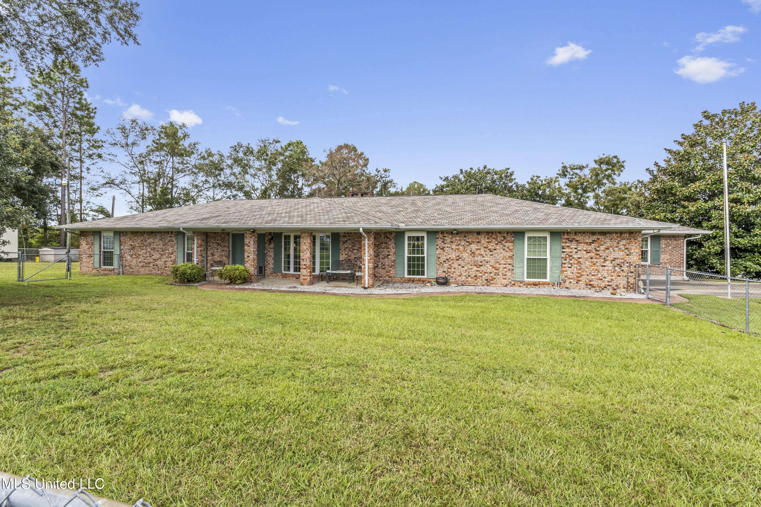 Saucier, MS 39574,18032 Kellogg Road