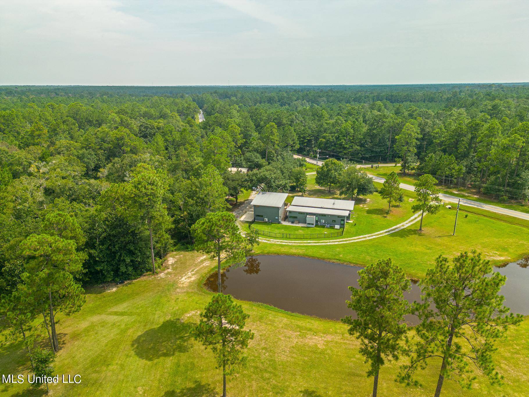 Kiln, MS 39556,5084 Firetower Road