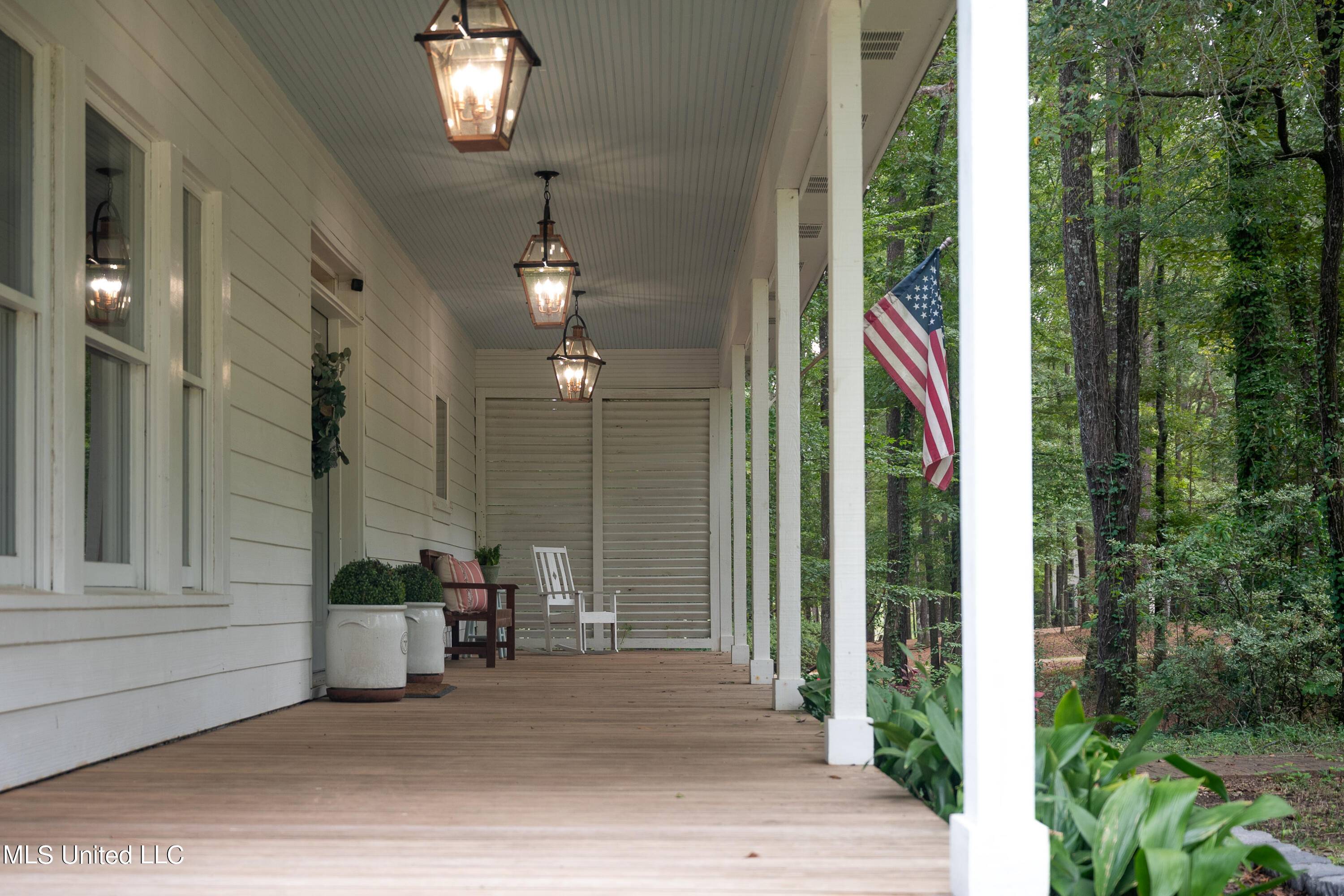 Brandon, MS 39047,110 Quail Hollow Place