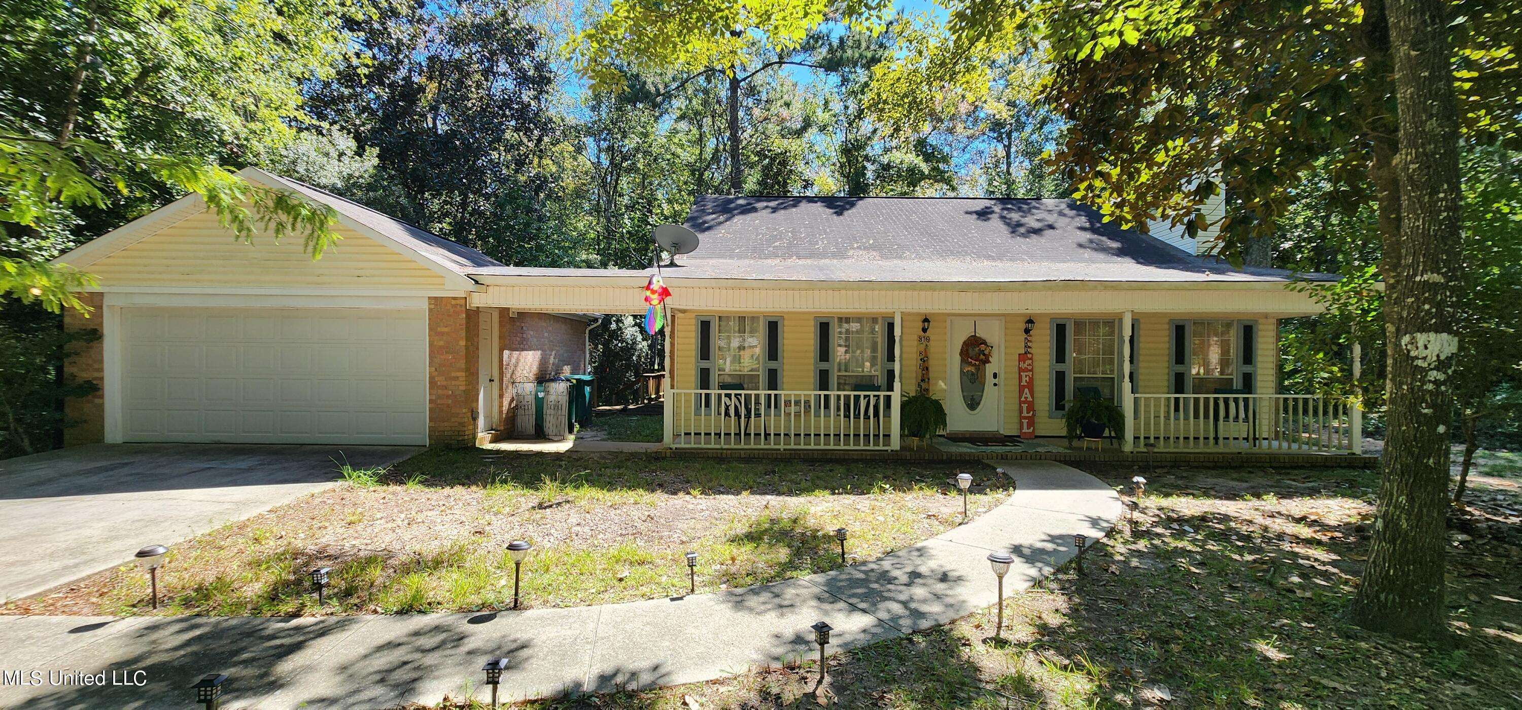 Ocean Springs, MS 39564,2908 Fern Lane