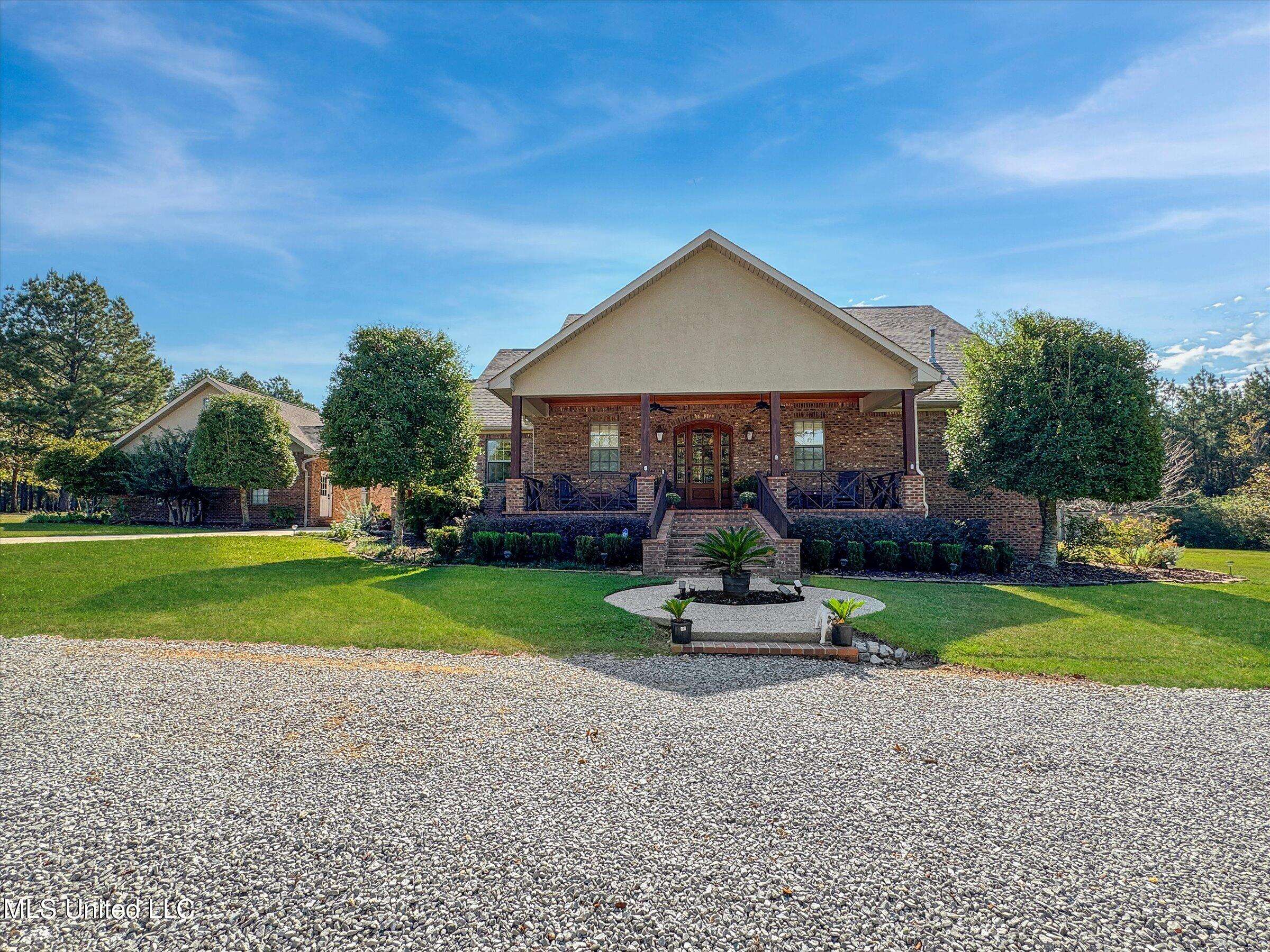 Ellisville, MS 39437,22 Blueberry Lane