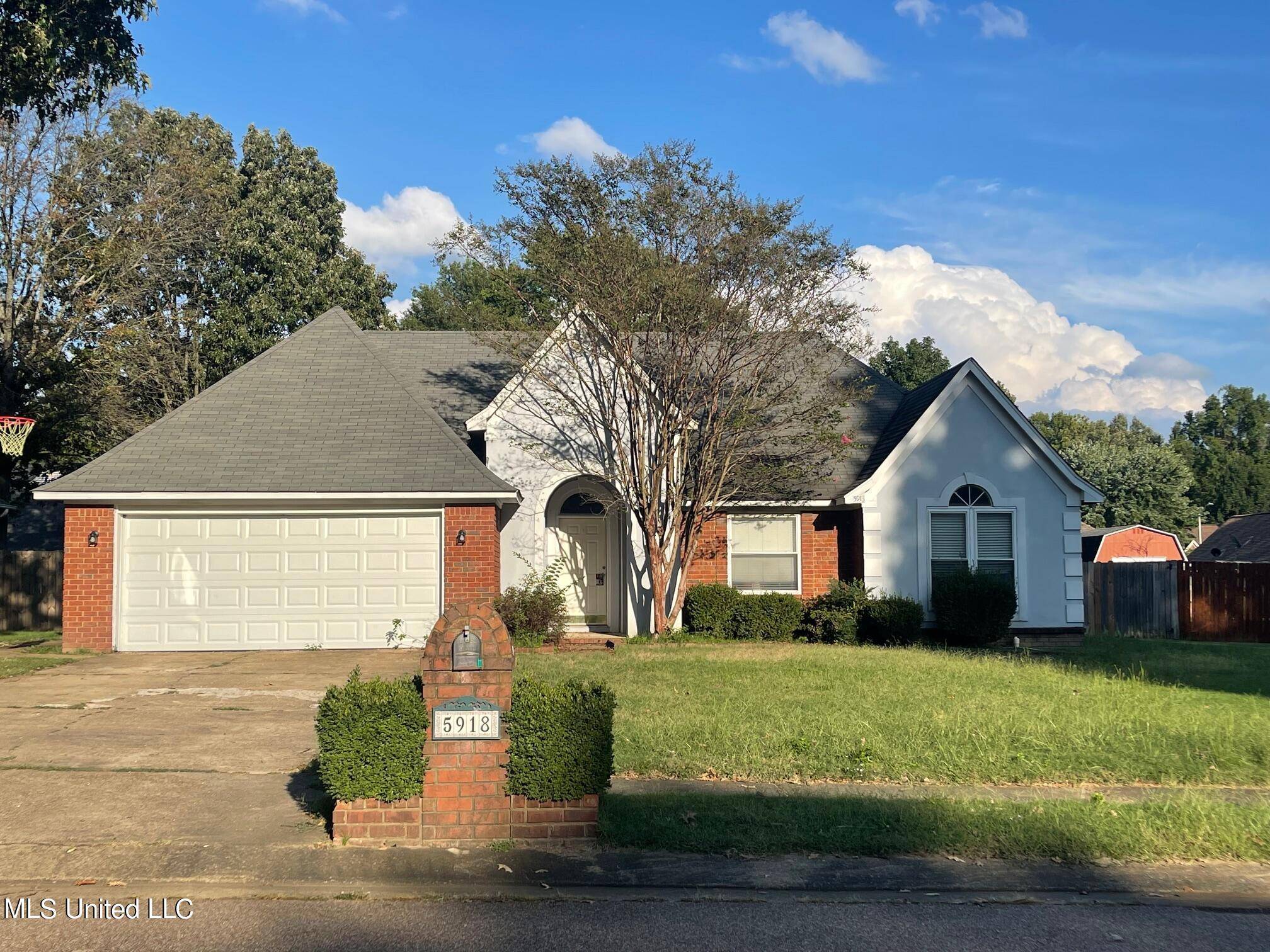 Olive Branch, MS 38654,5918 W White Ridge Circle