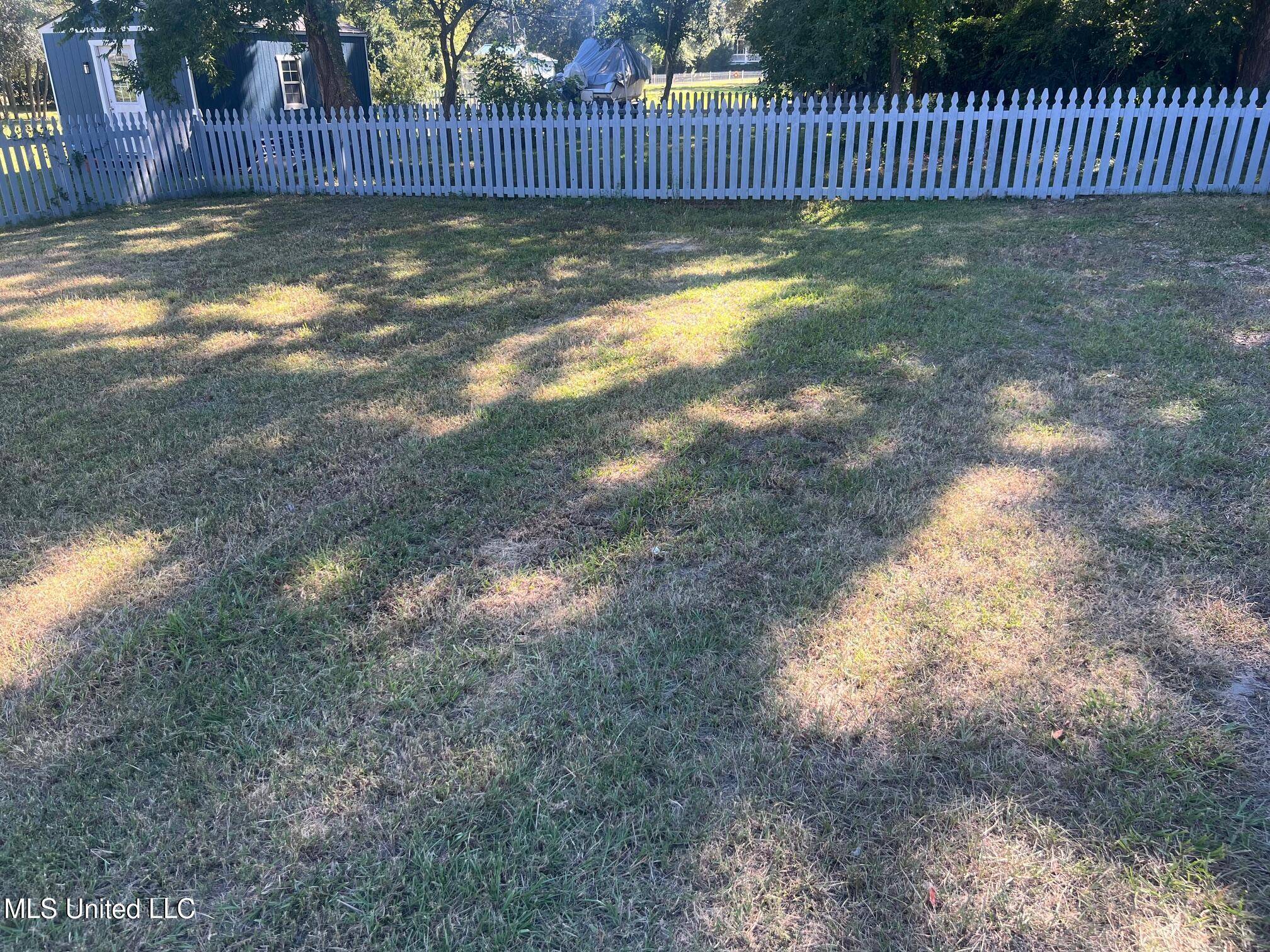 Bay Saint Louis, MS 39520,204 Caron Lane