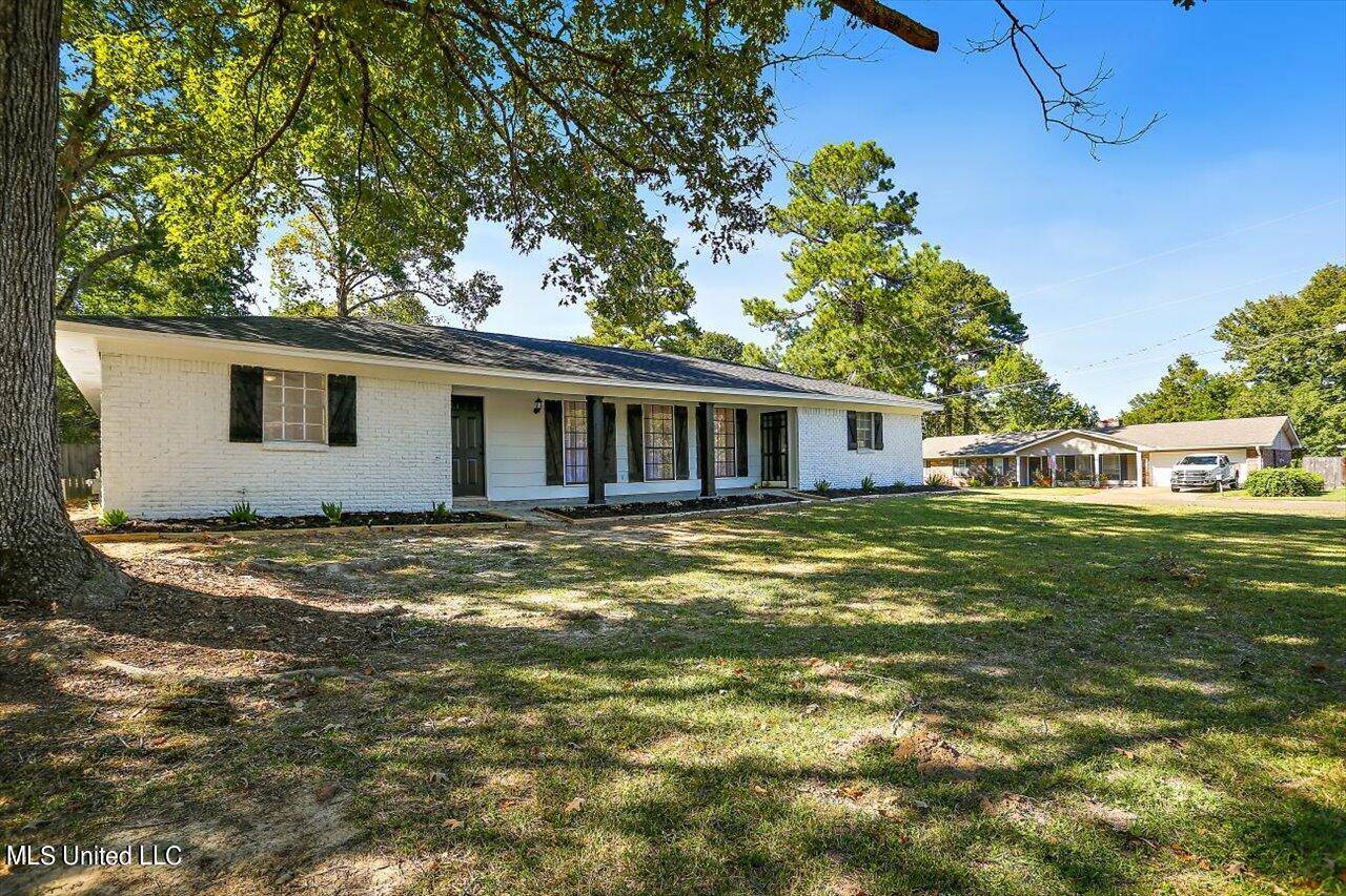 Clinton, MS 39056,902 Wildwood Drive