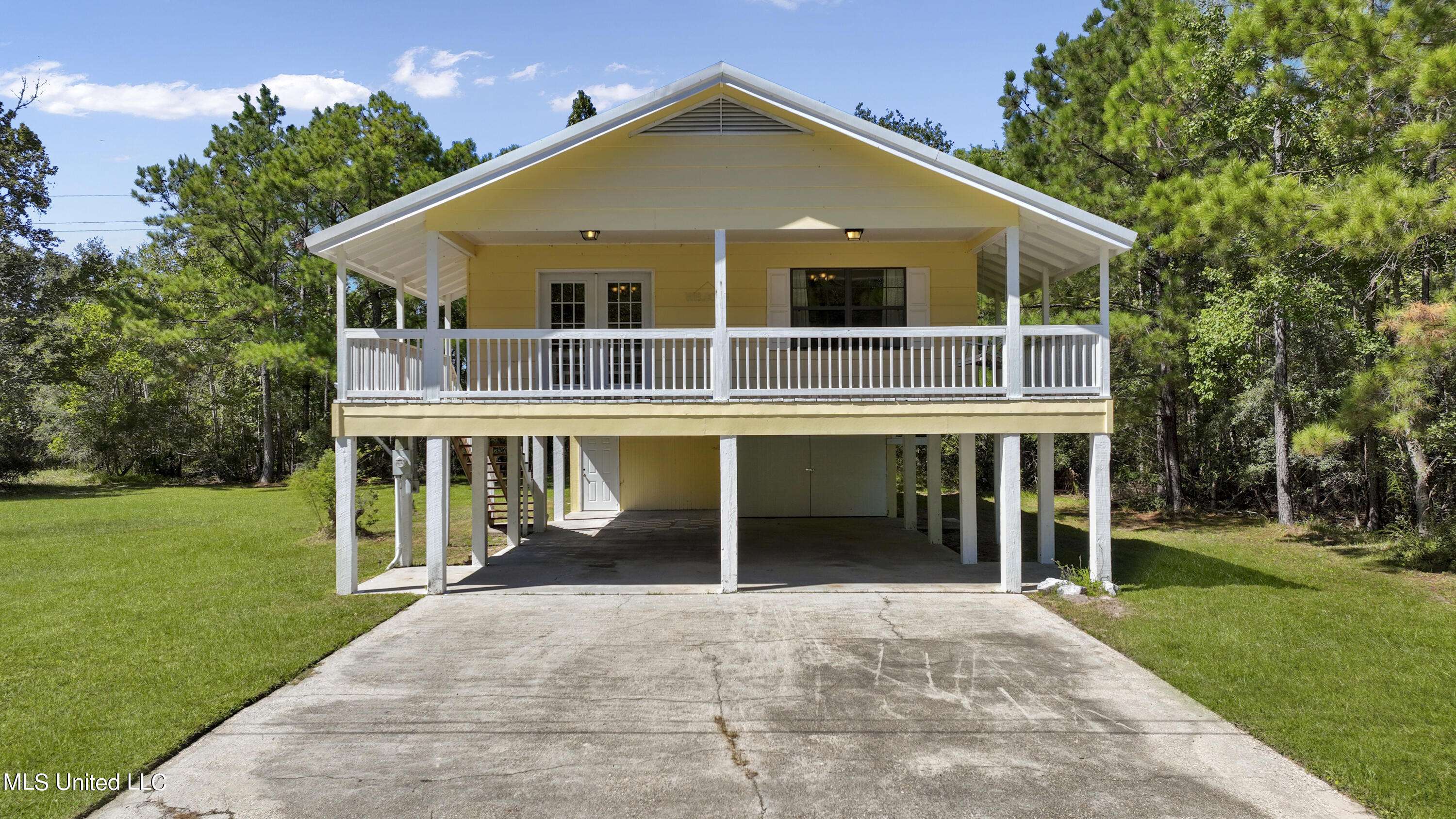 Bay Saint Louis, MS 39520,10029 Yazoo Street