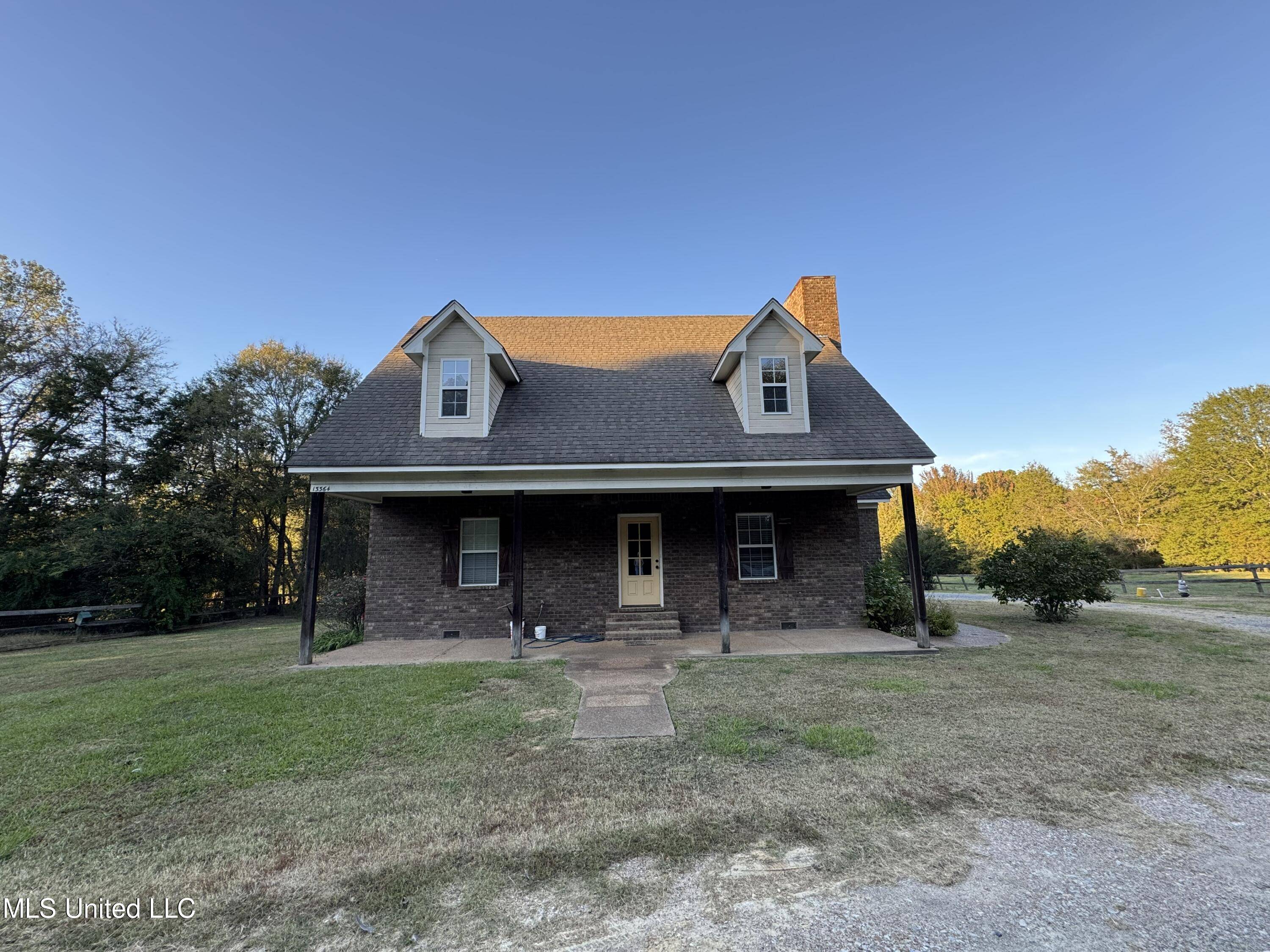 Byhalia, MS 38611,13364 Strickland Road