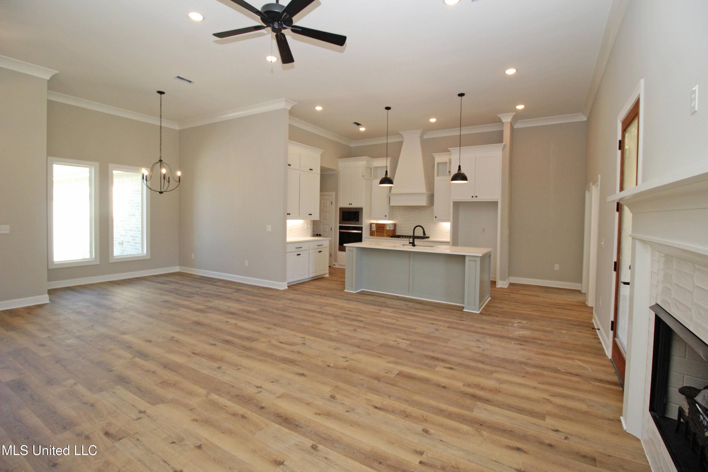 Florence, MS 39073,306 Tremont Drive