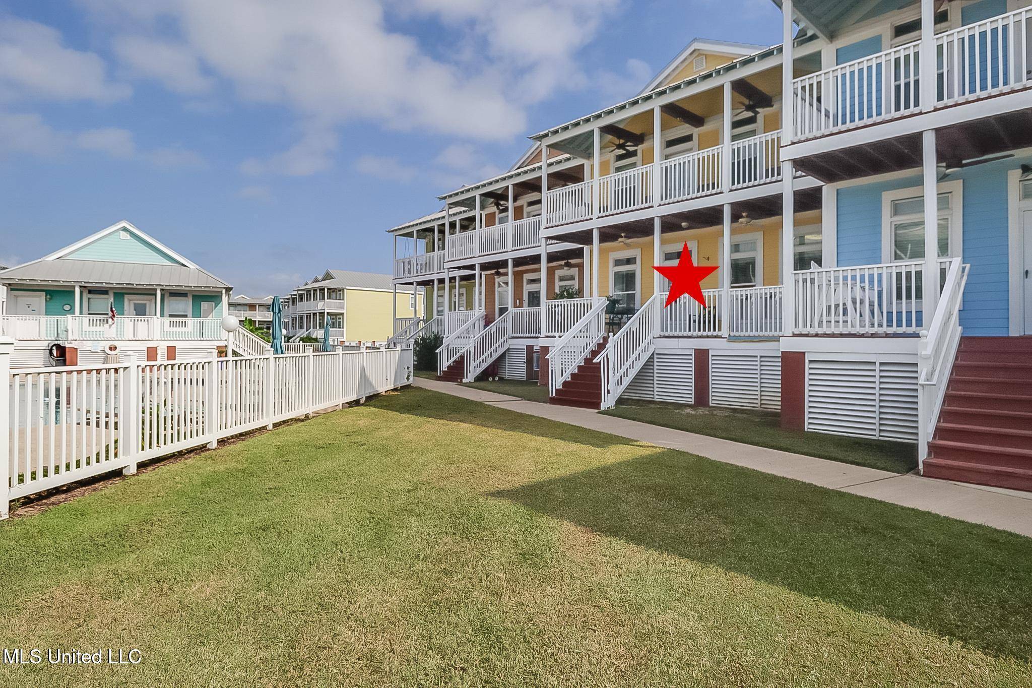 Pass Christian, MS 39571,1515 E Beach Boulevard #105