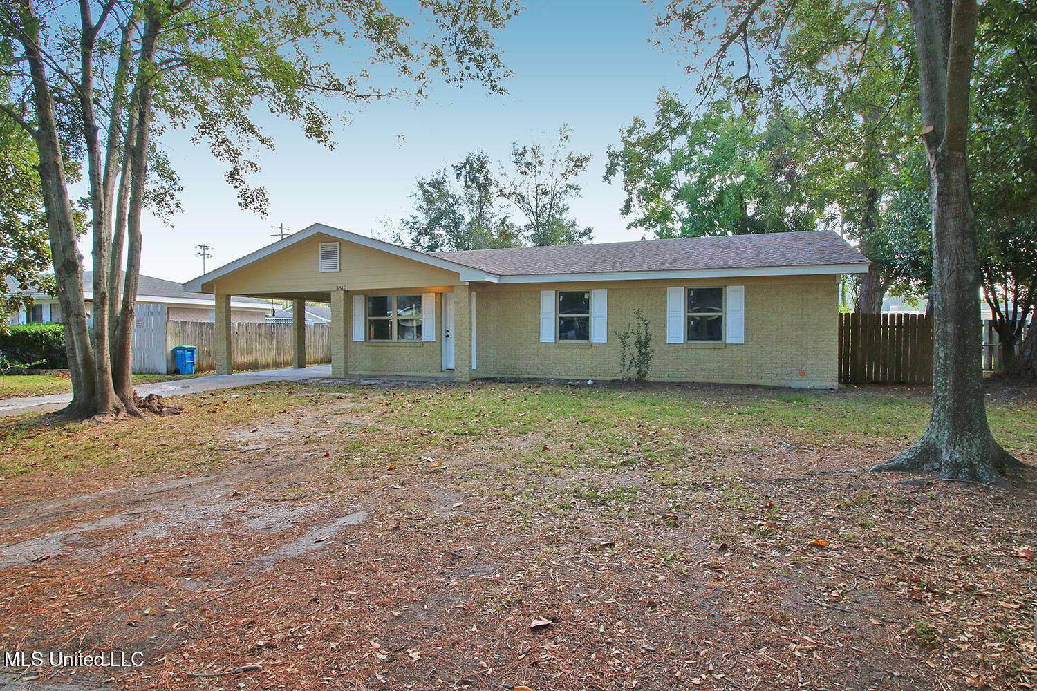 Pascagoula, MS 39581,3310 Middle Avenue