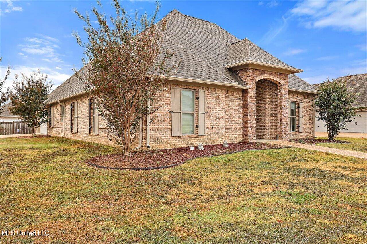 Brandon, MS 39047,601 Emerald Court