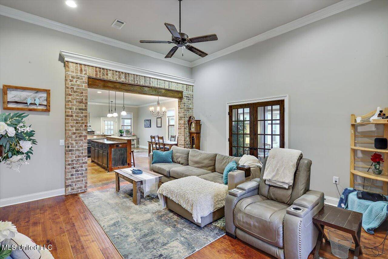 Brandon, MS 39047,601 Emerald Court