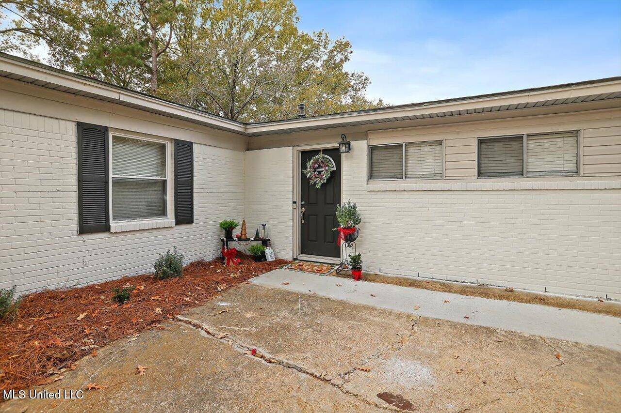 Clinton, MS 39056,532 Bellevue Street