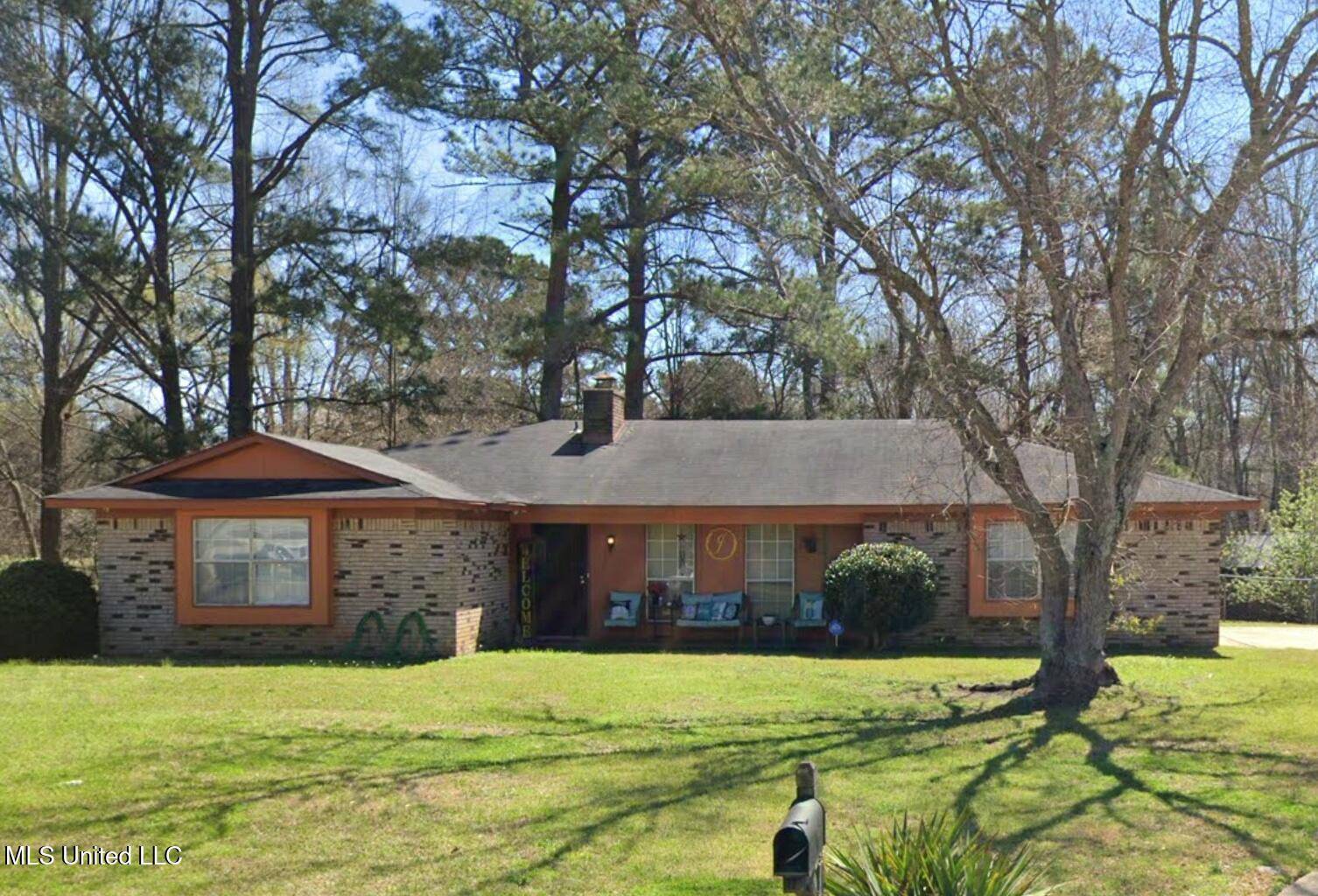 Jackson, MS 39212,2237 Forest Park Drive