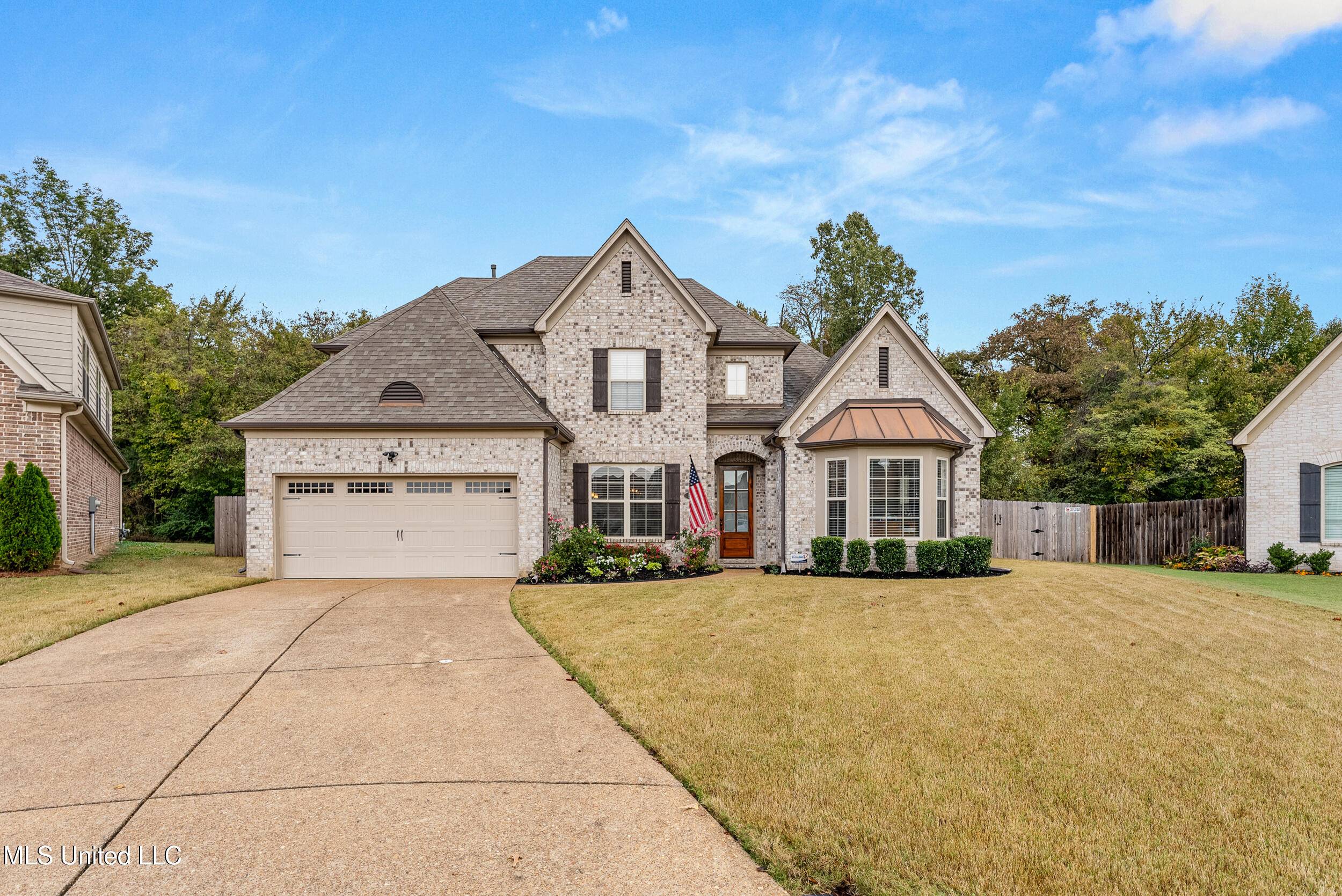 Southaven, MS 38672,5278 Forest Bend Cove