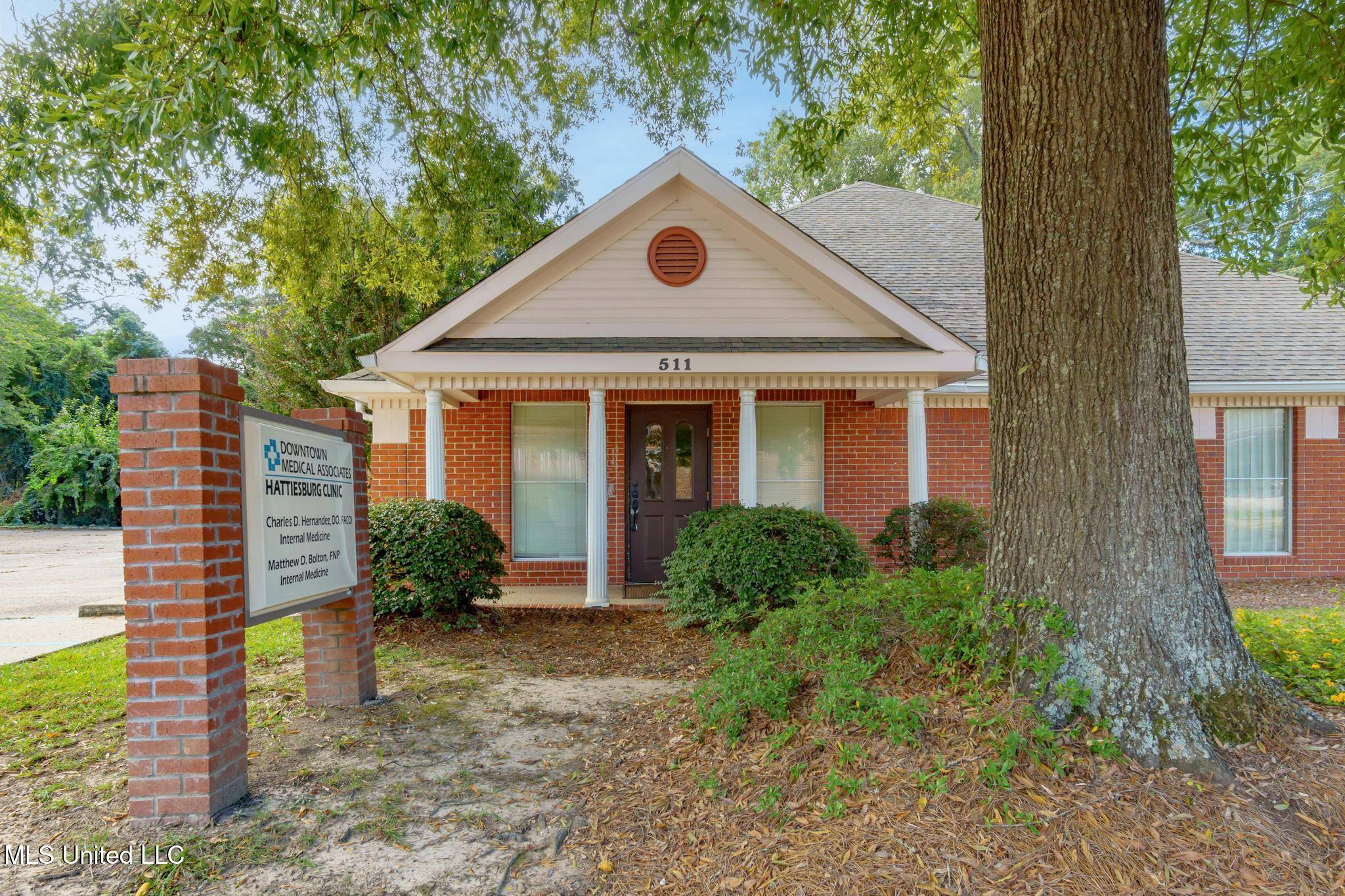 Hattiesburg, MS 39401,511 W Laurel Avenue