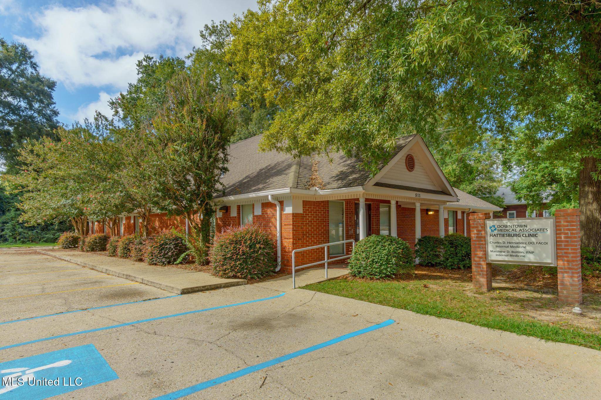 Hattiesburg, MS 39401,511 W Laurel Avenue