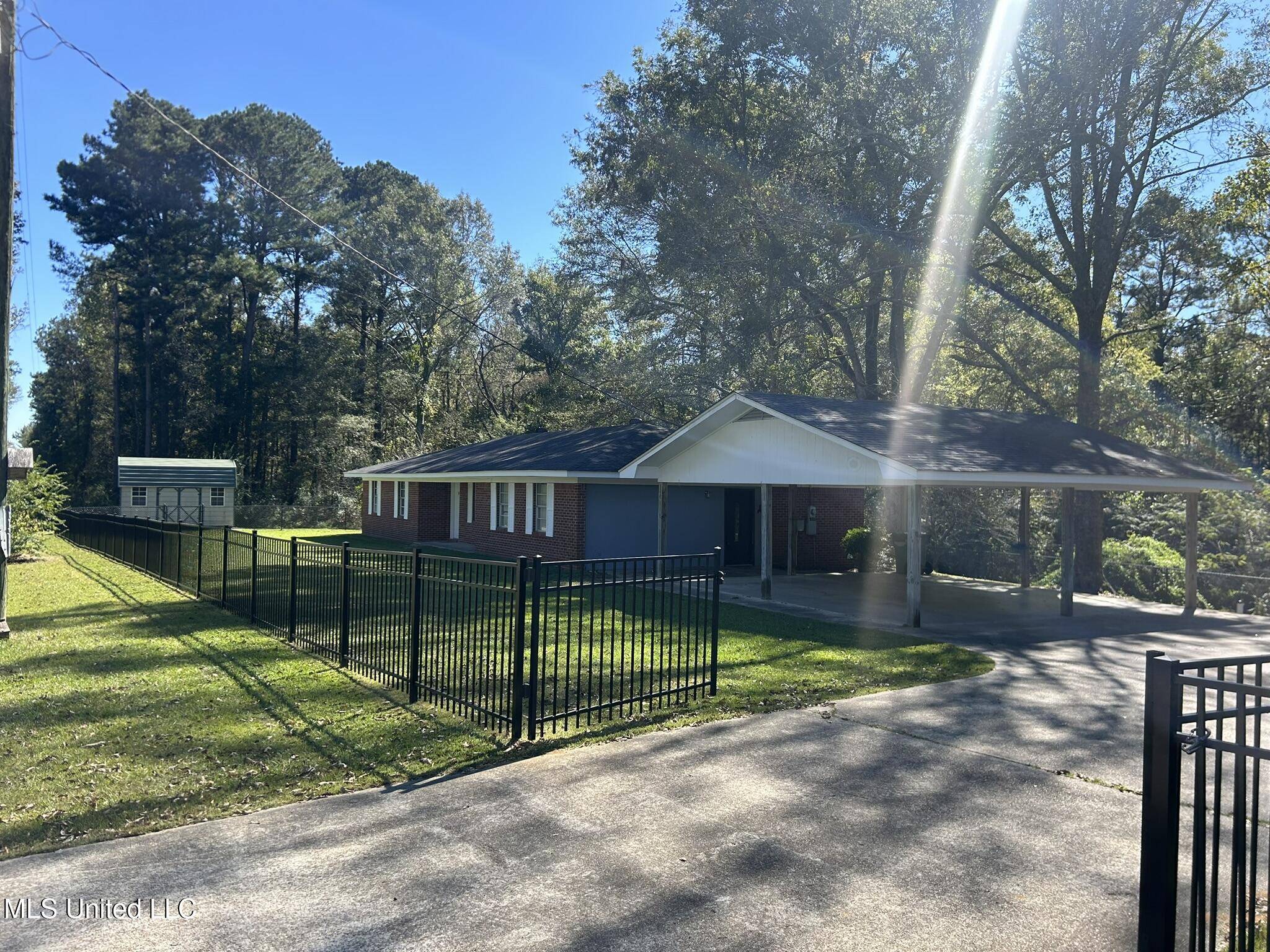 Conehatta, MS 39057,995 Decatur-Conehatta Rd Road