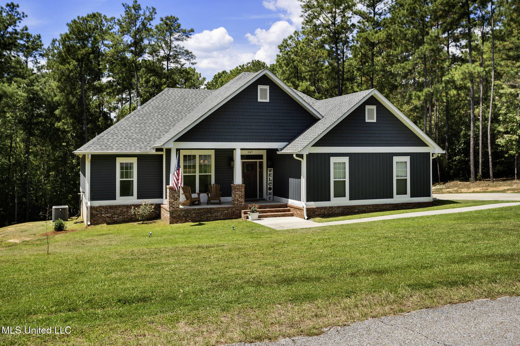 Petal, MS 39465,547 Longleaf Drive