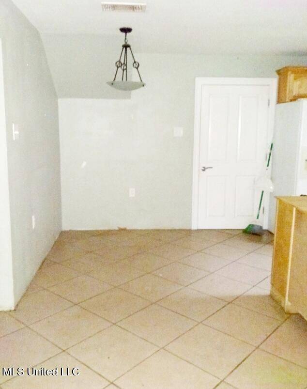 Pascagoula, MS 39581,3915 Orchard Road