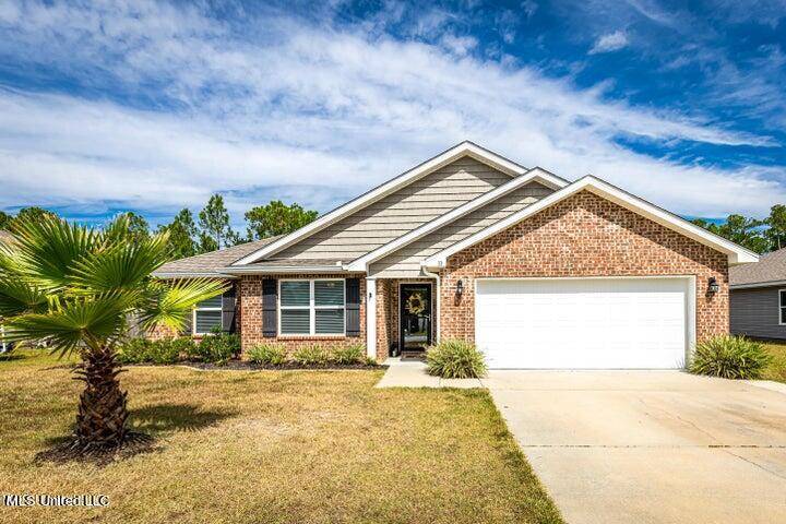 Ocean Springs, MS 39564,10 Whisperwood Lane