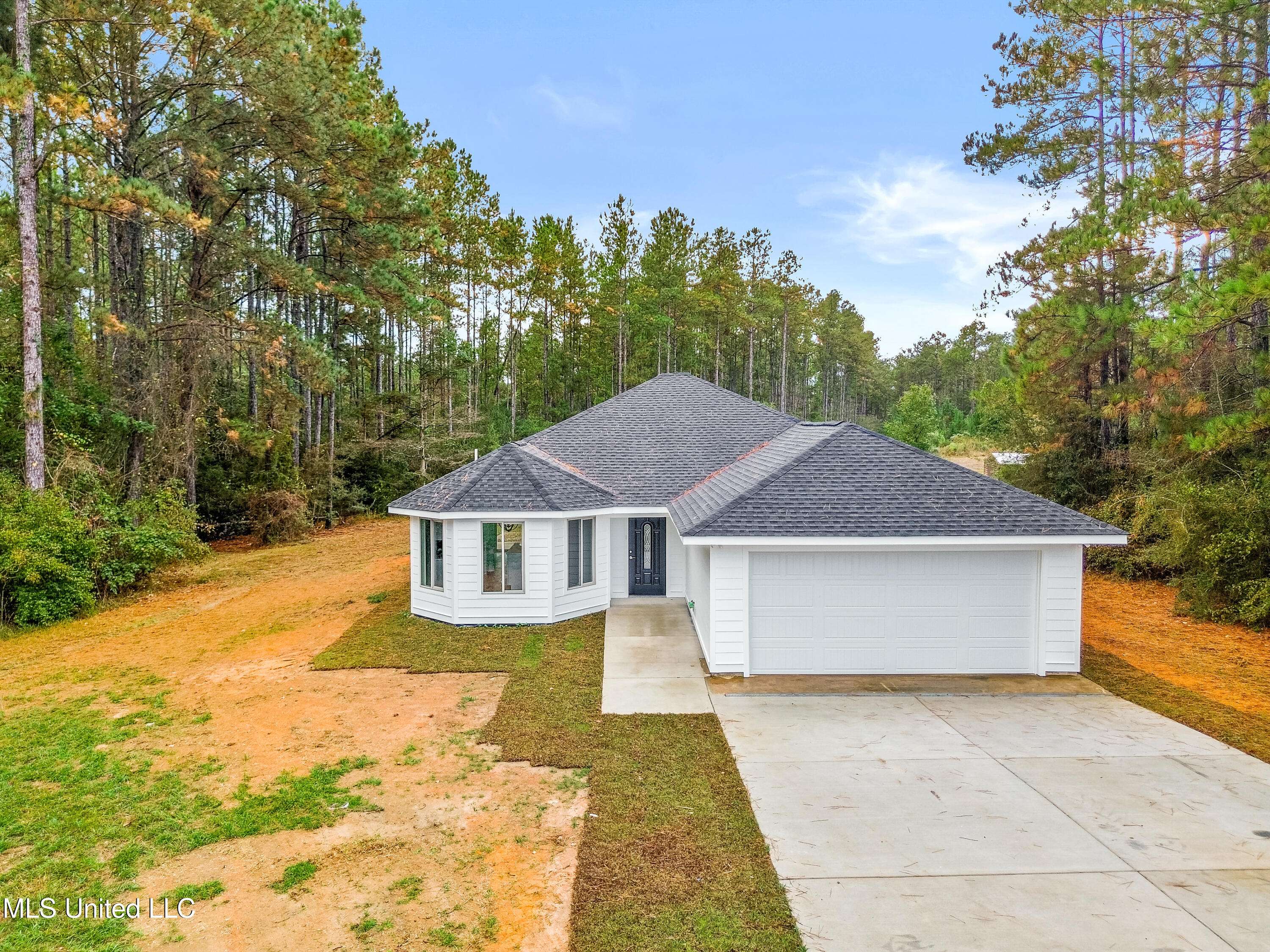 Vancleave, MS 39565,13007 Desoto Bluff Circle