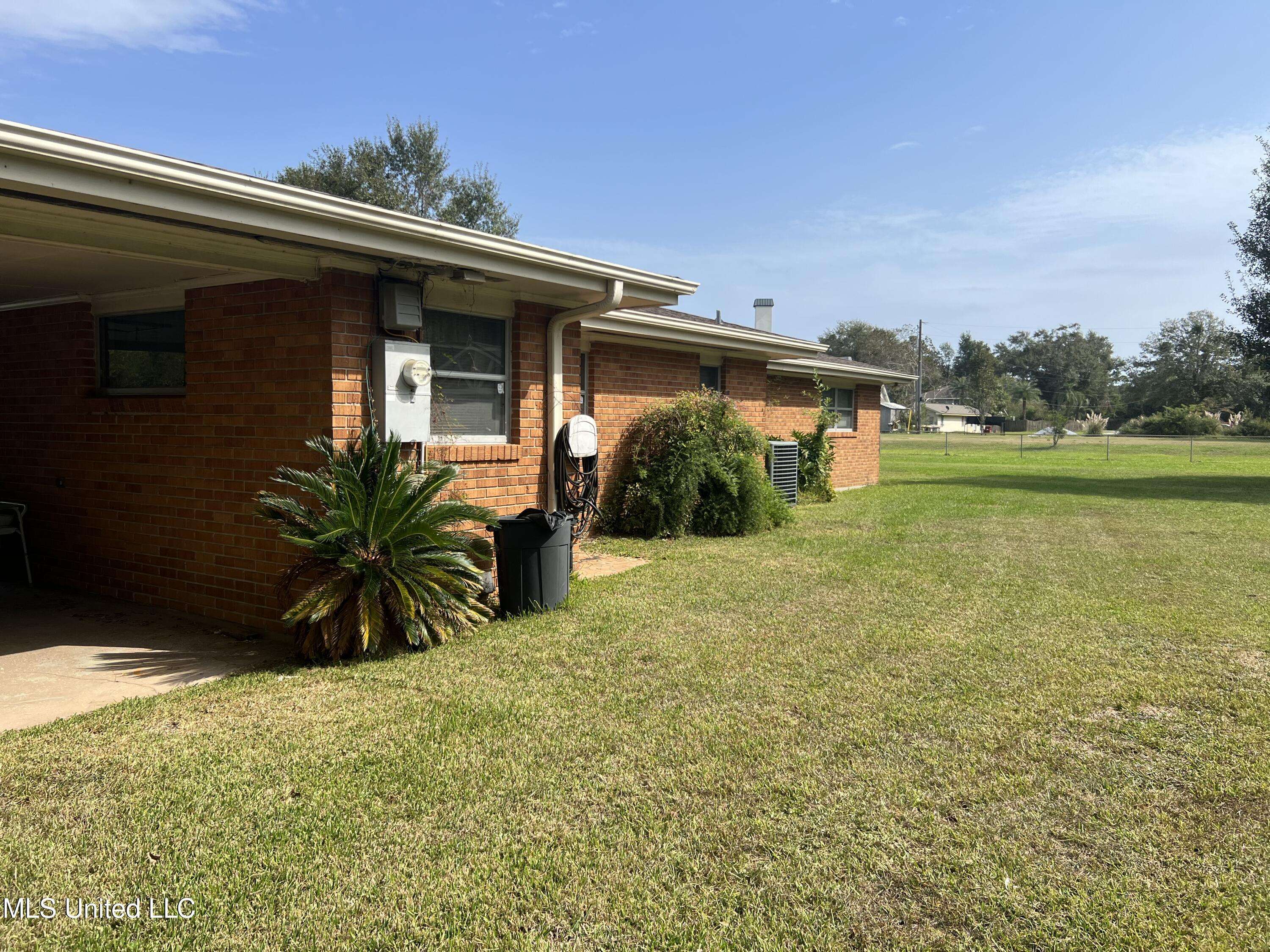 Bay Saint Louis, MS 39520,1019 Old Spanish Trail